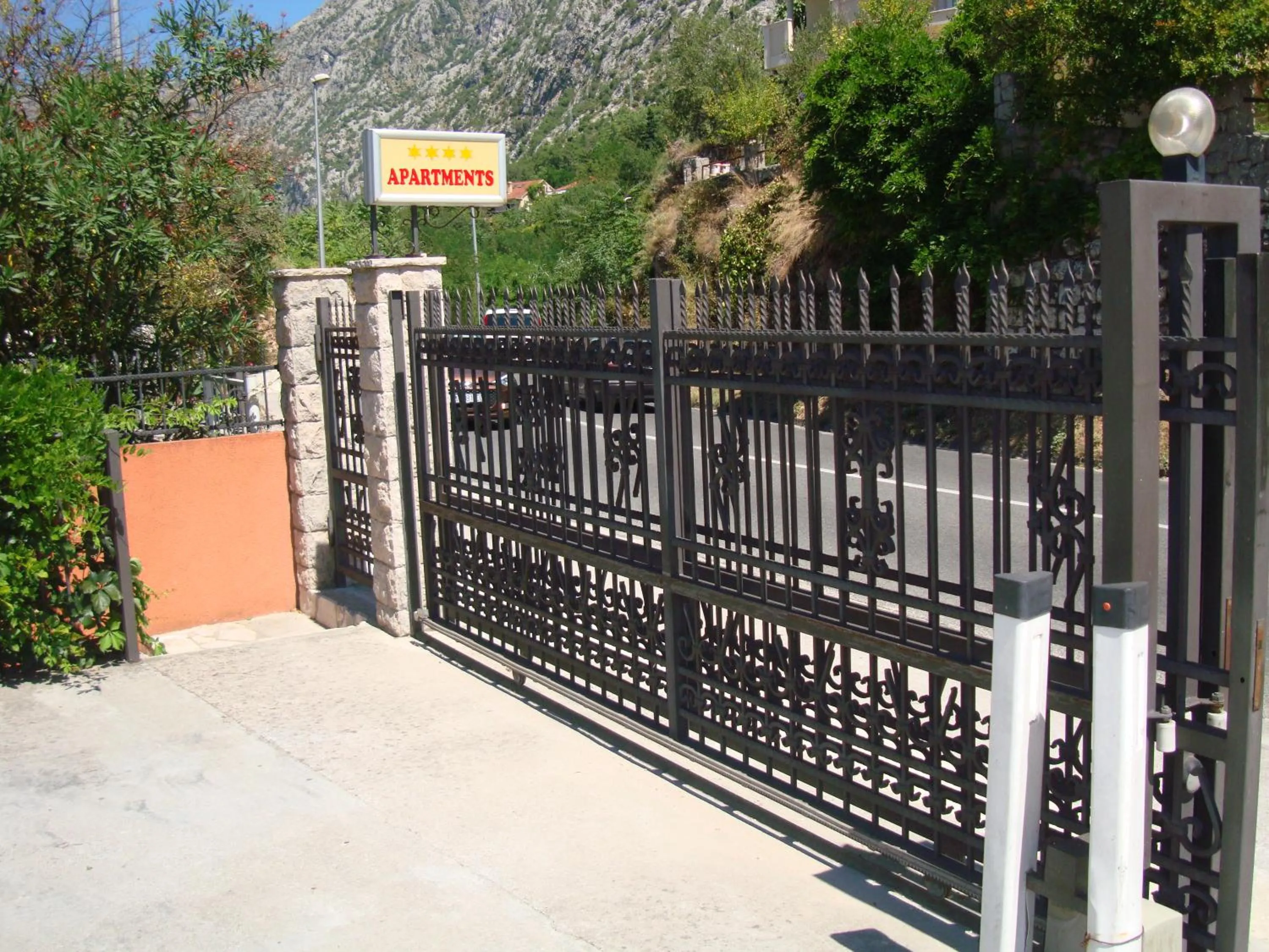 Facade/entrance in Villa Perla Del Mare