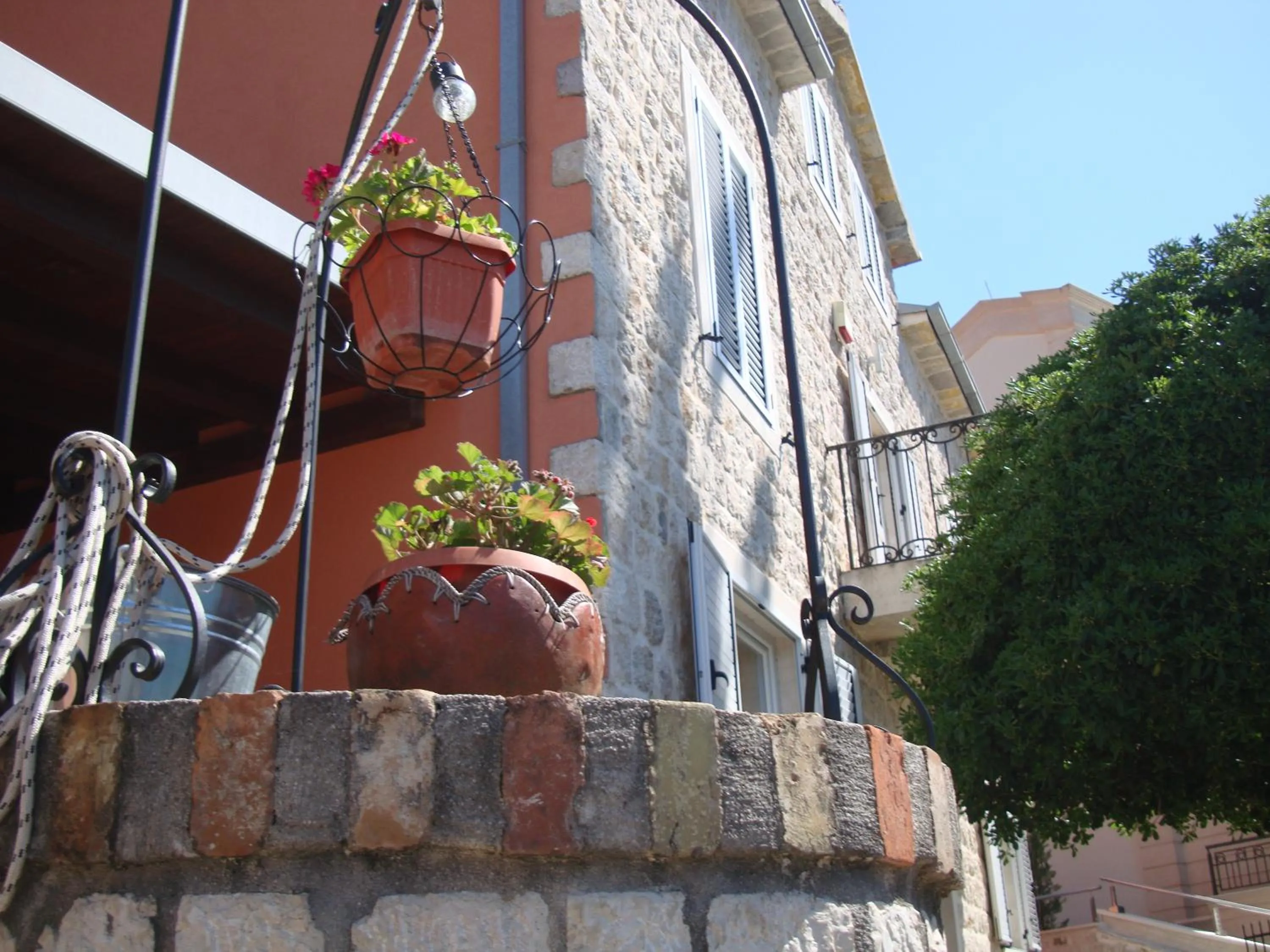 Property building in Villa Perla Del Mare