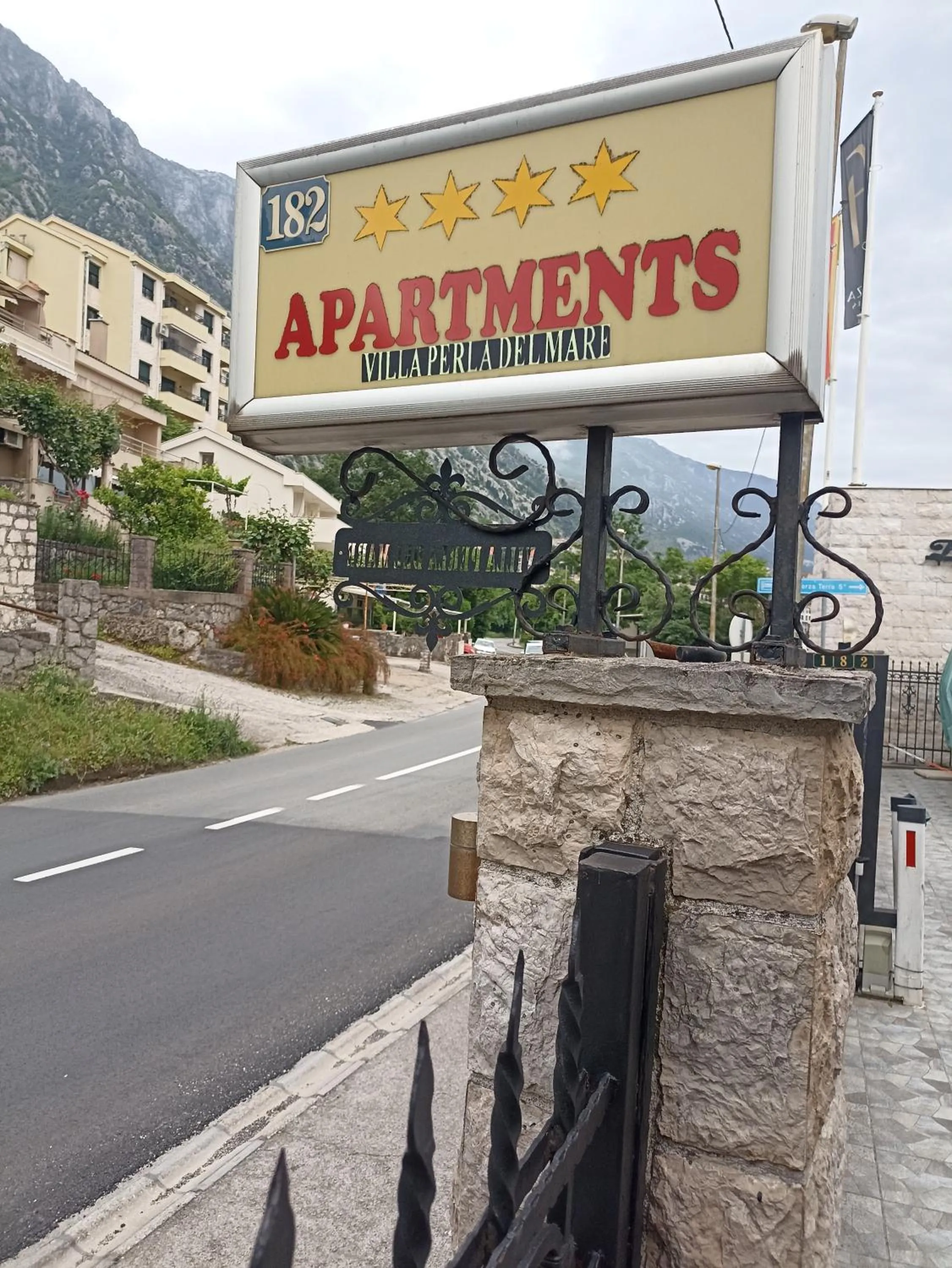 Property logo or sign in Villa Perla Del Mare