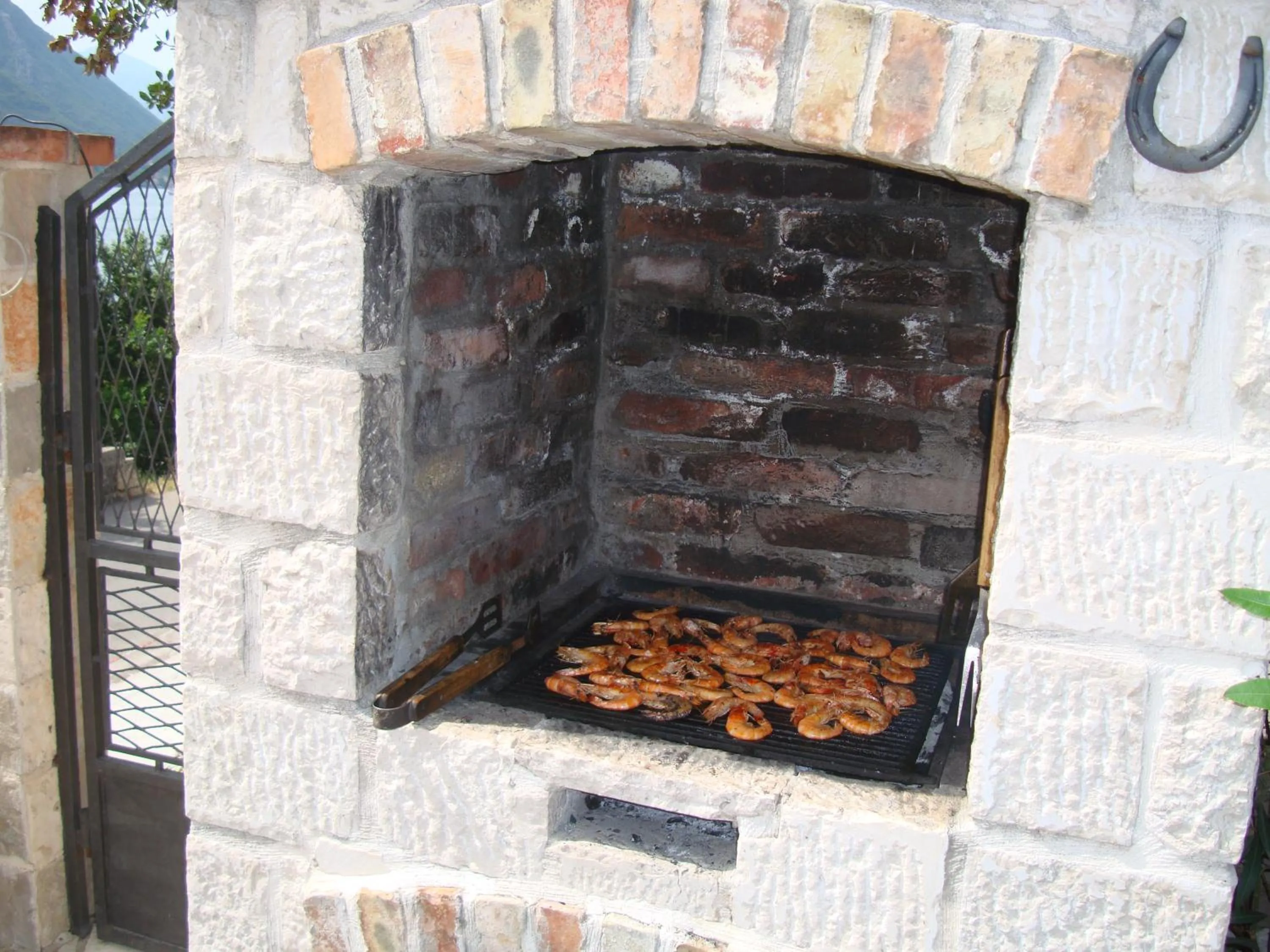 BBQ facilities in Villa Perla Del Mare