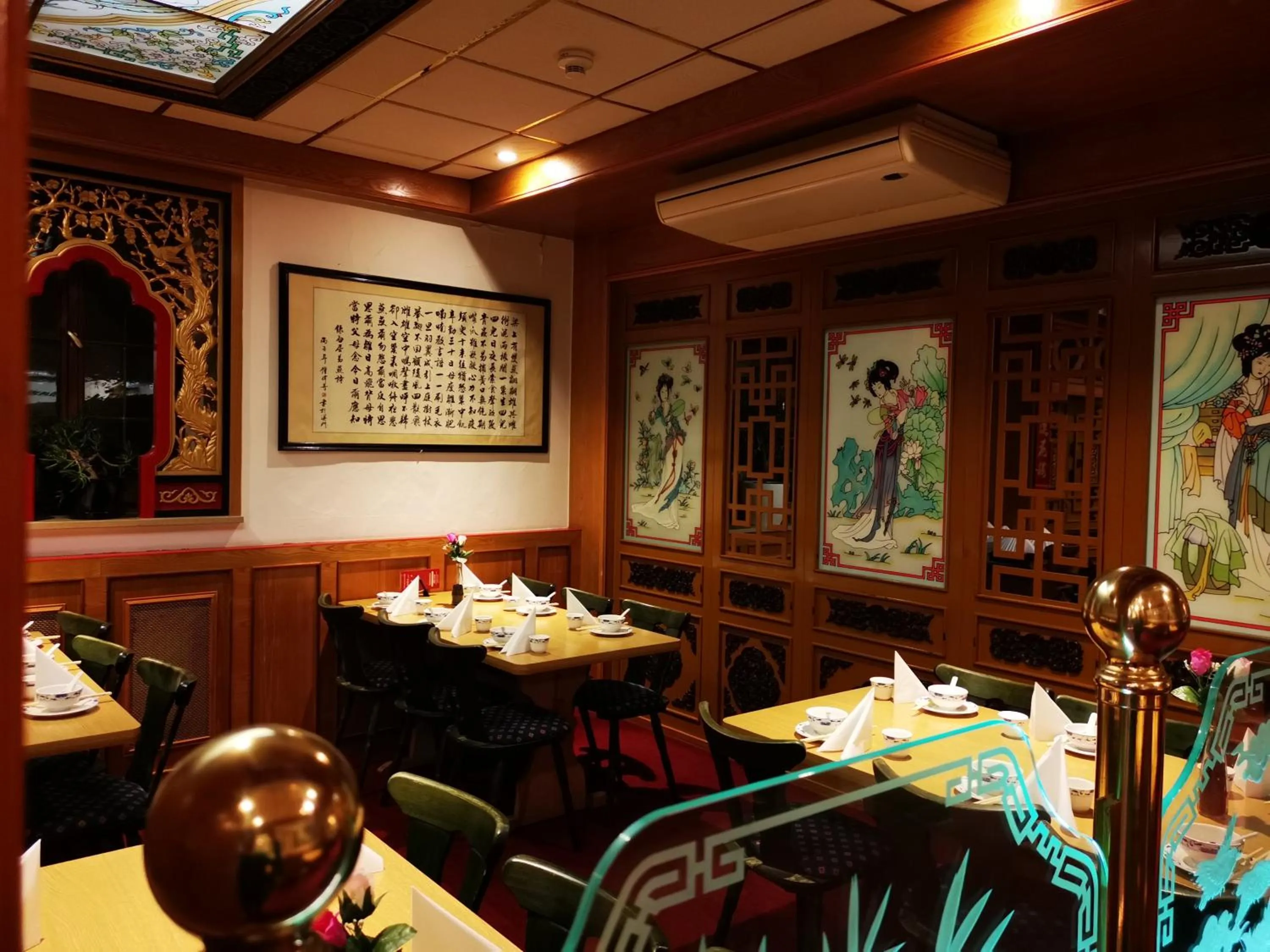 Restaurant/places to eat in China Restaurant Hotel Lotus