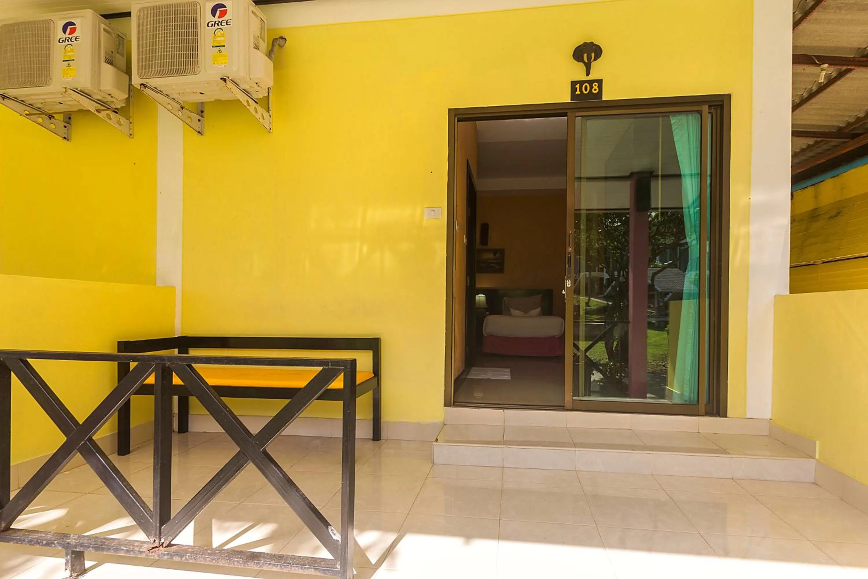 Balcony/Terrace in Phi Phi Chang Grand Resort