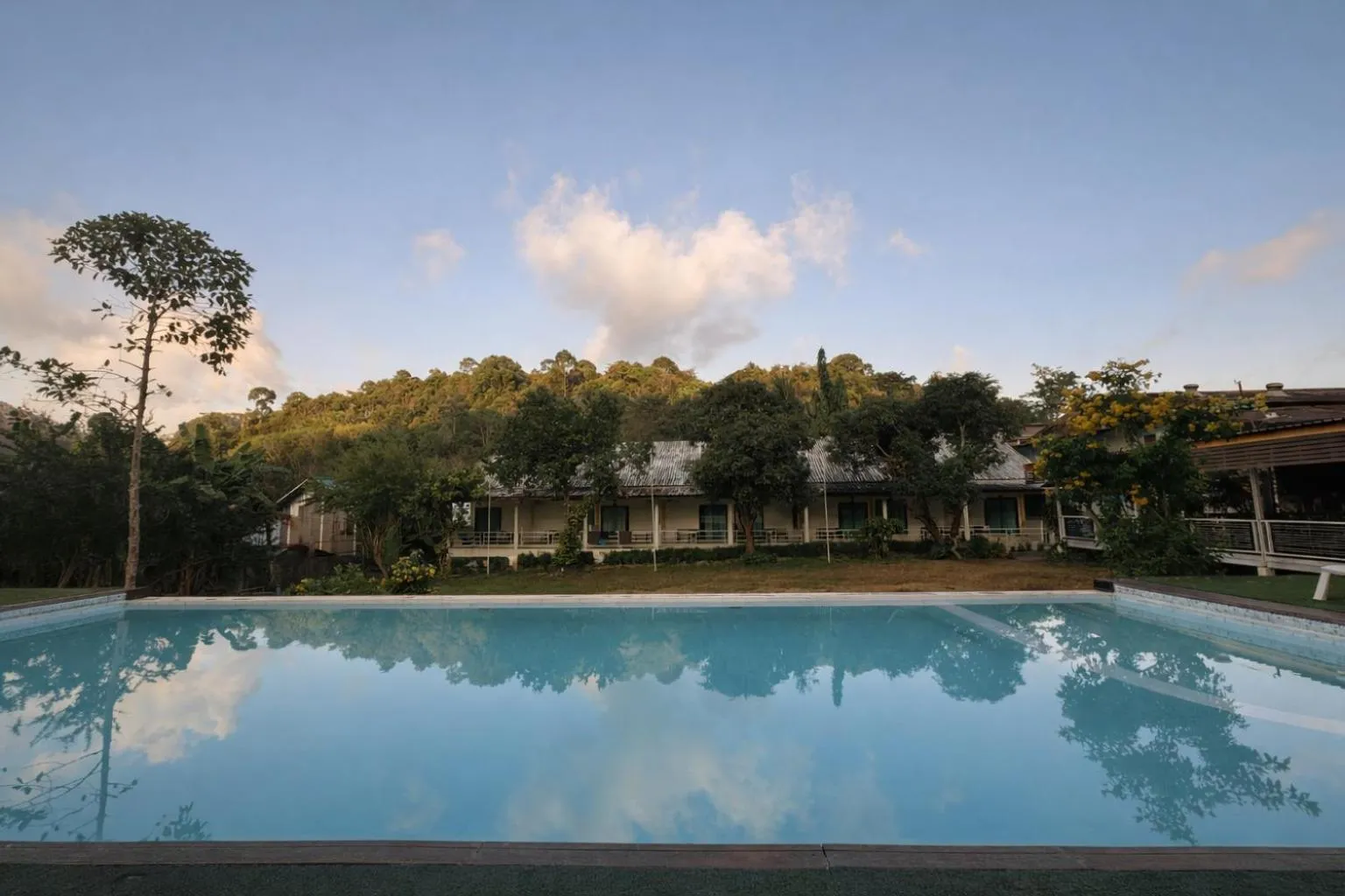 Swimming pool in Phi Phi Chang Grand Resort