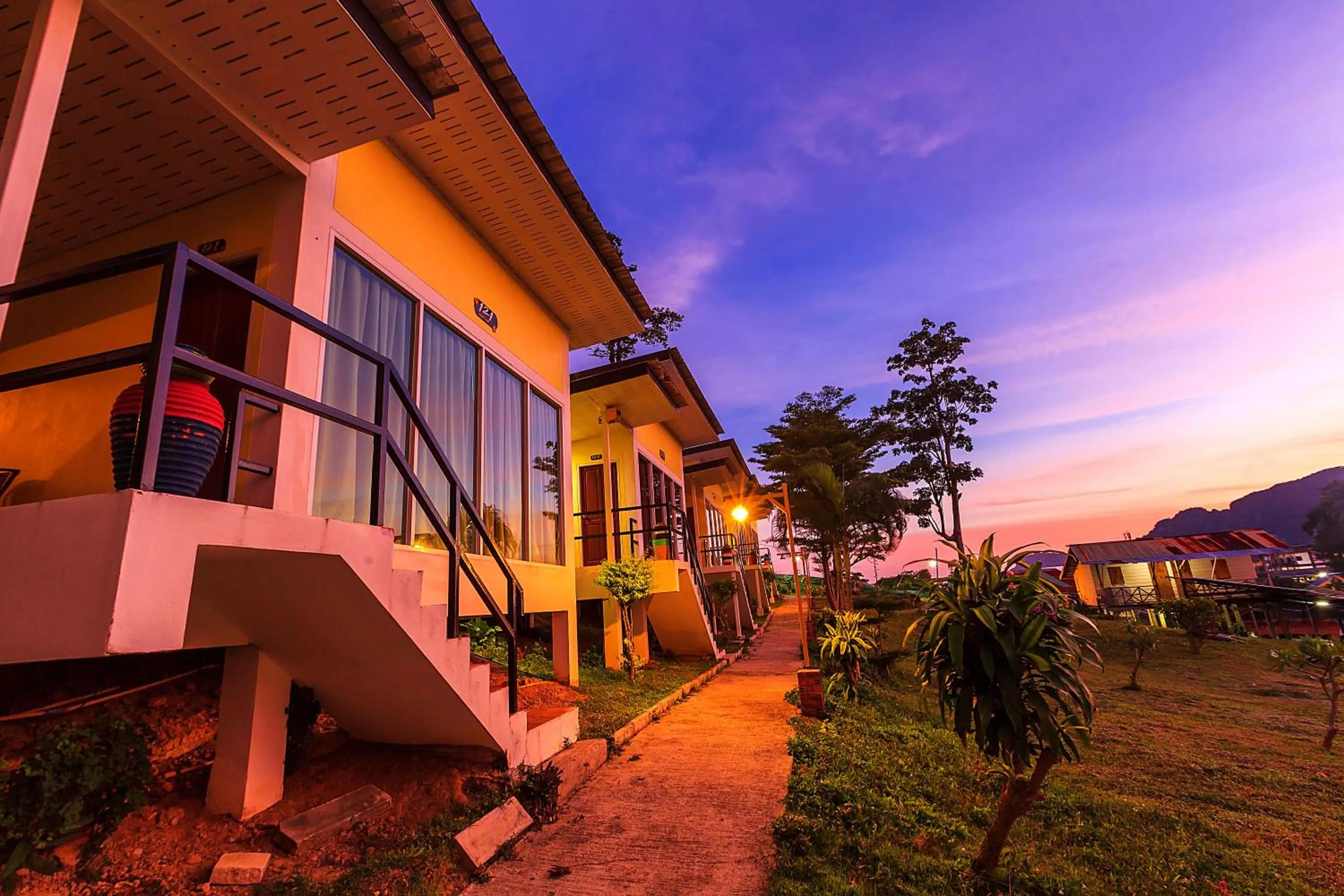 Property building in Phi Phi Chang Grand Resort