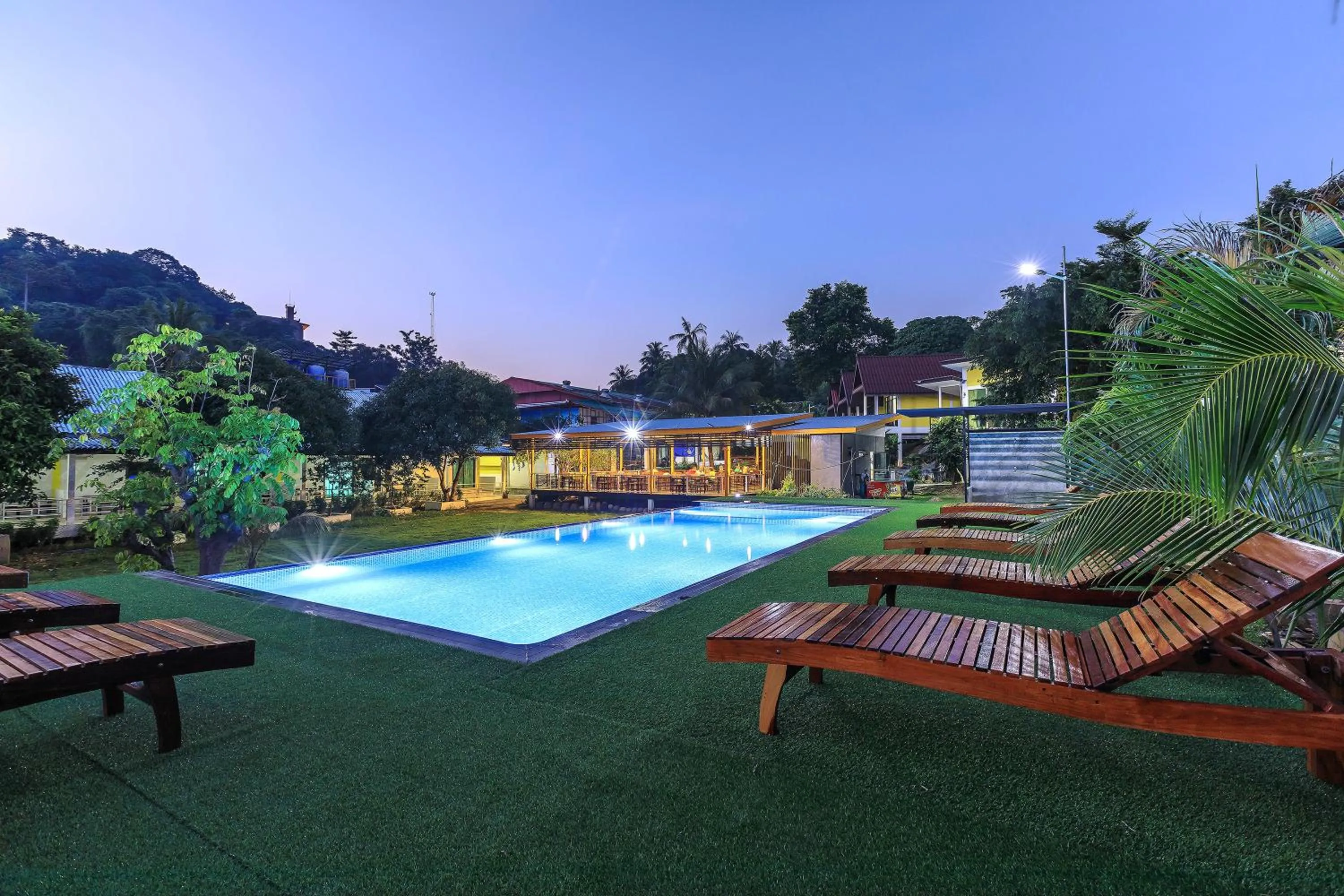 Phi Phi Chang Grand Resort