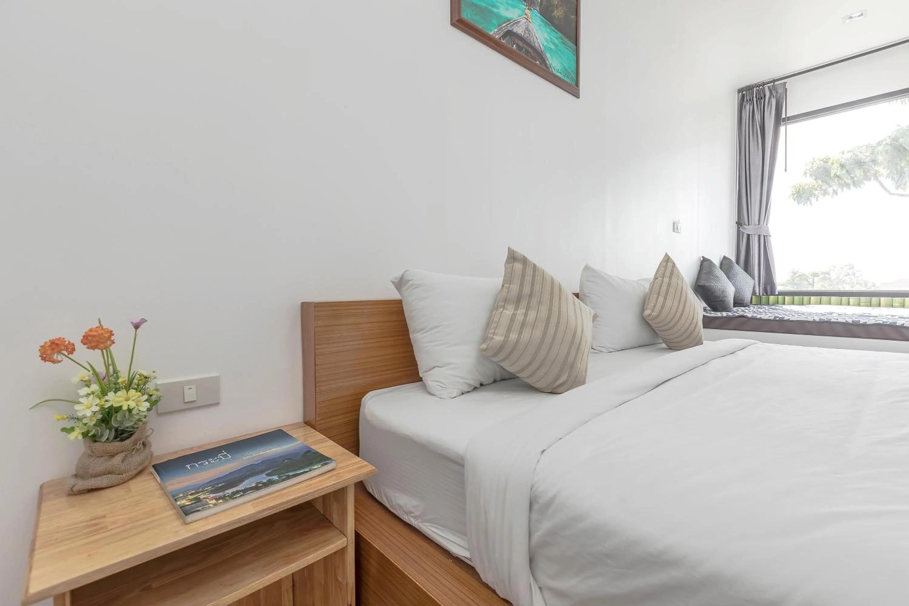 Bed in Phi Phi Chang Grand Resort