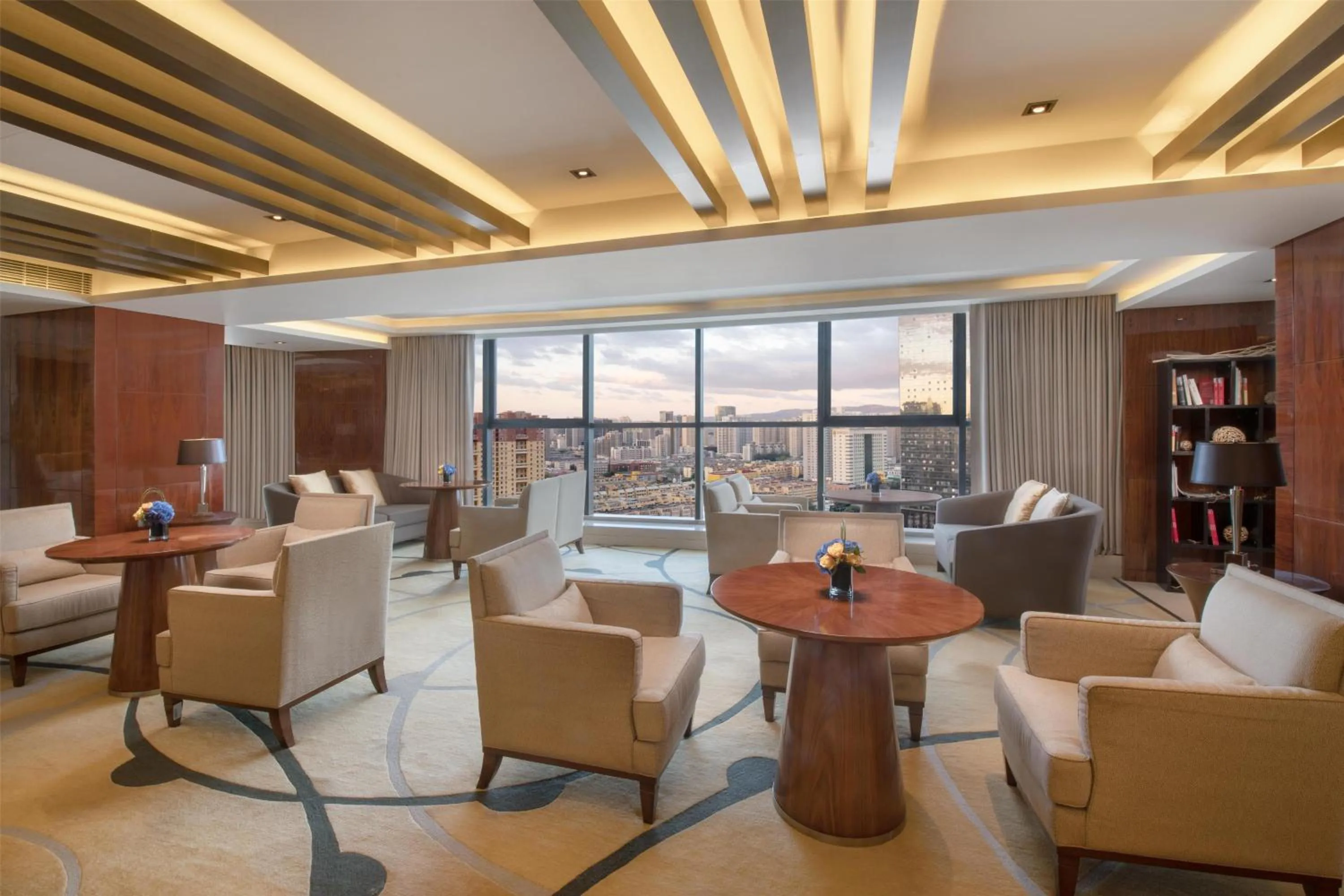 Lounge or bar in Kempinski Hotel Taiyuan