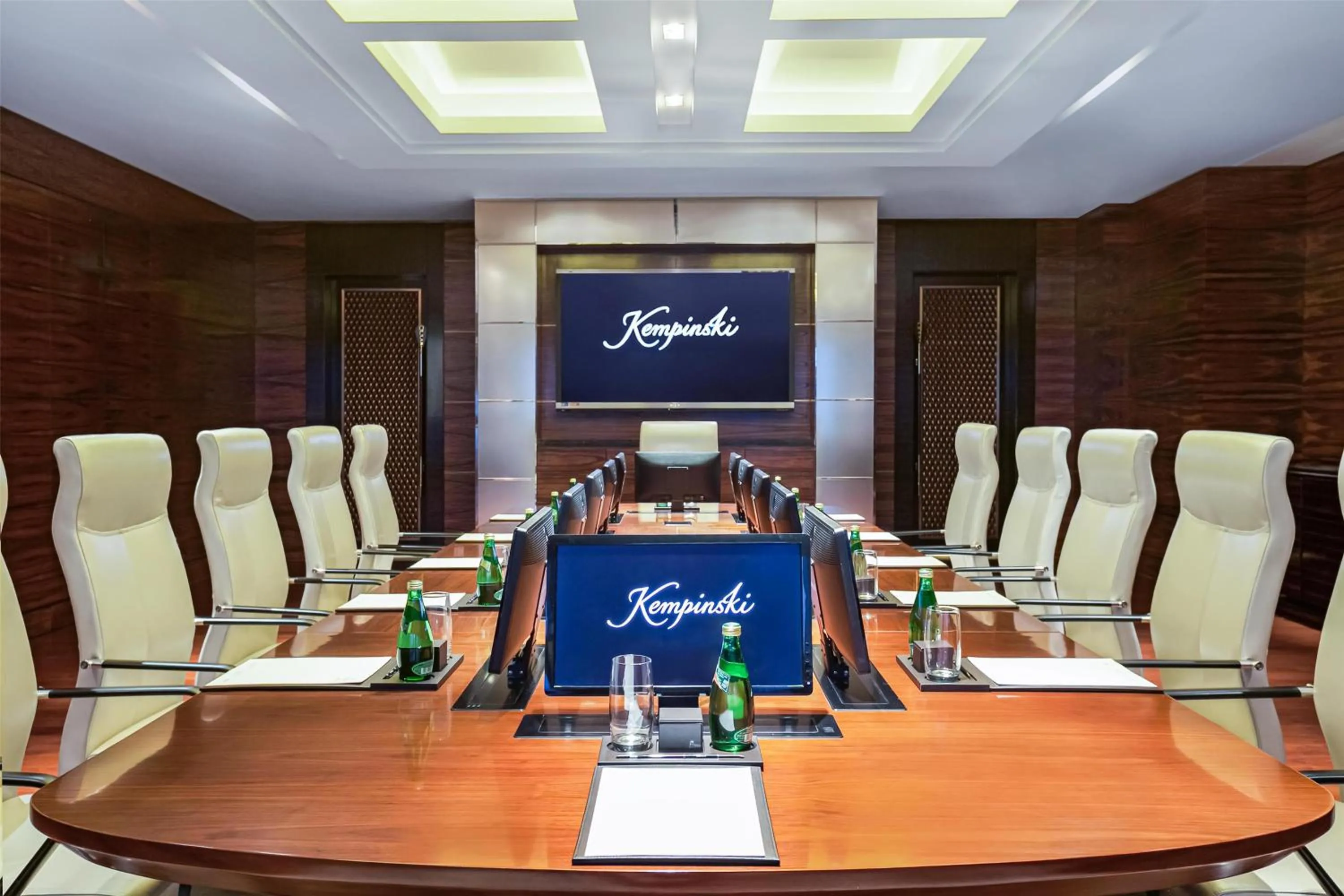 Meeting/conference room in Kempinski Hotel Taiyuan