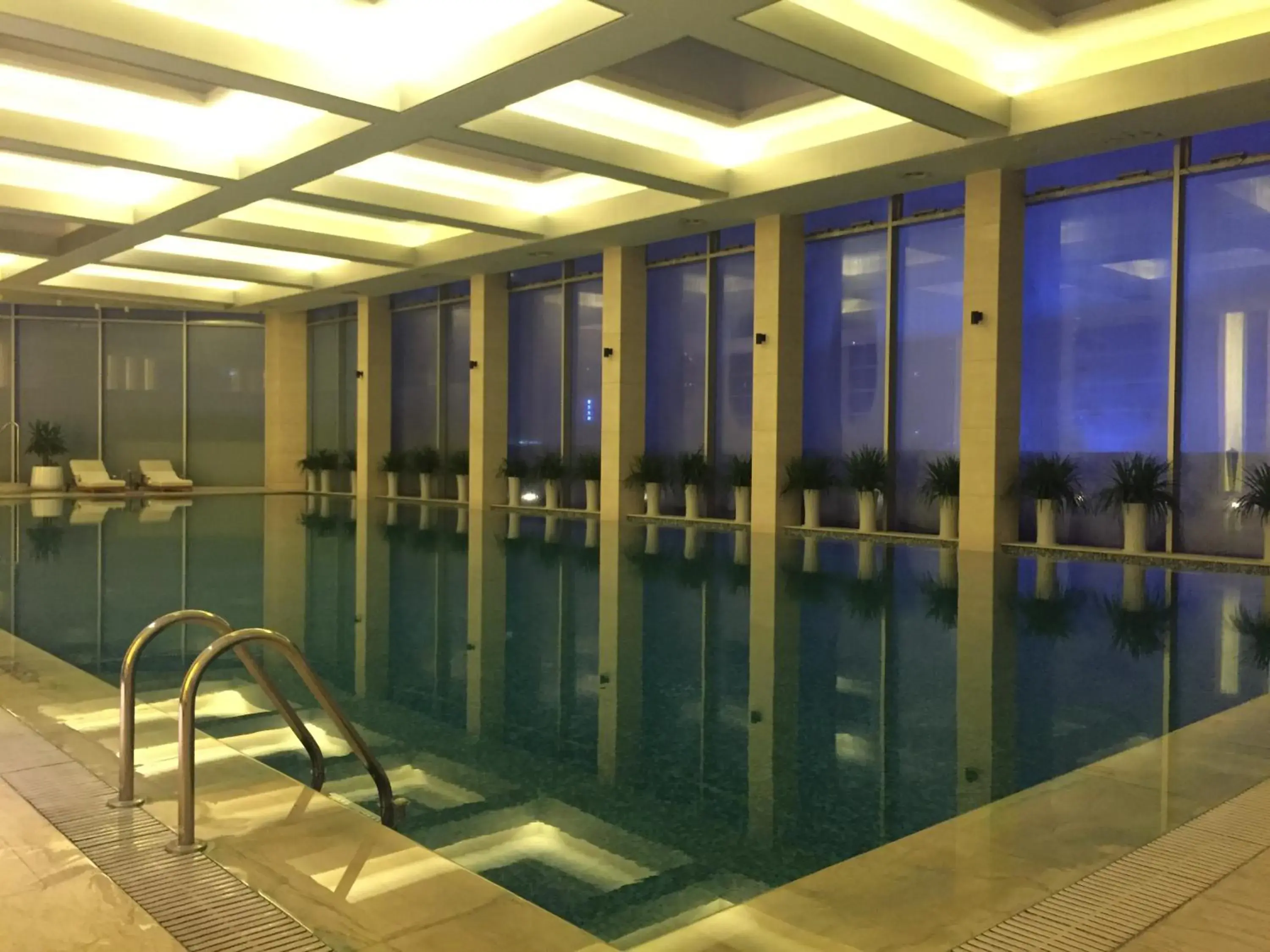 Swimming pool in Kempinski Hotel Taiyuan Swimming pool in Kempinski Hotel Taiyuan