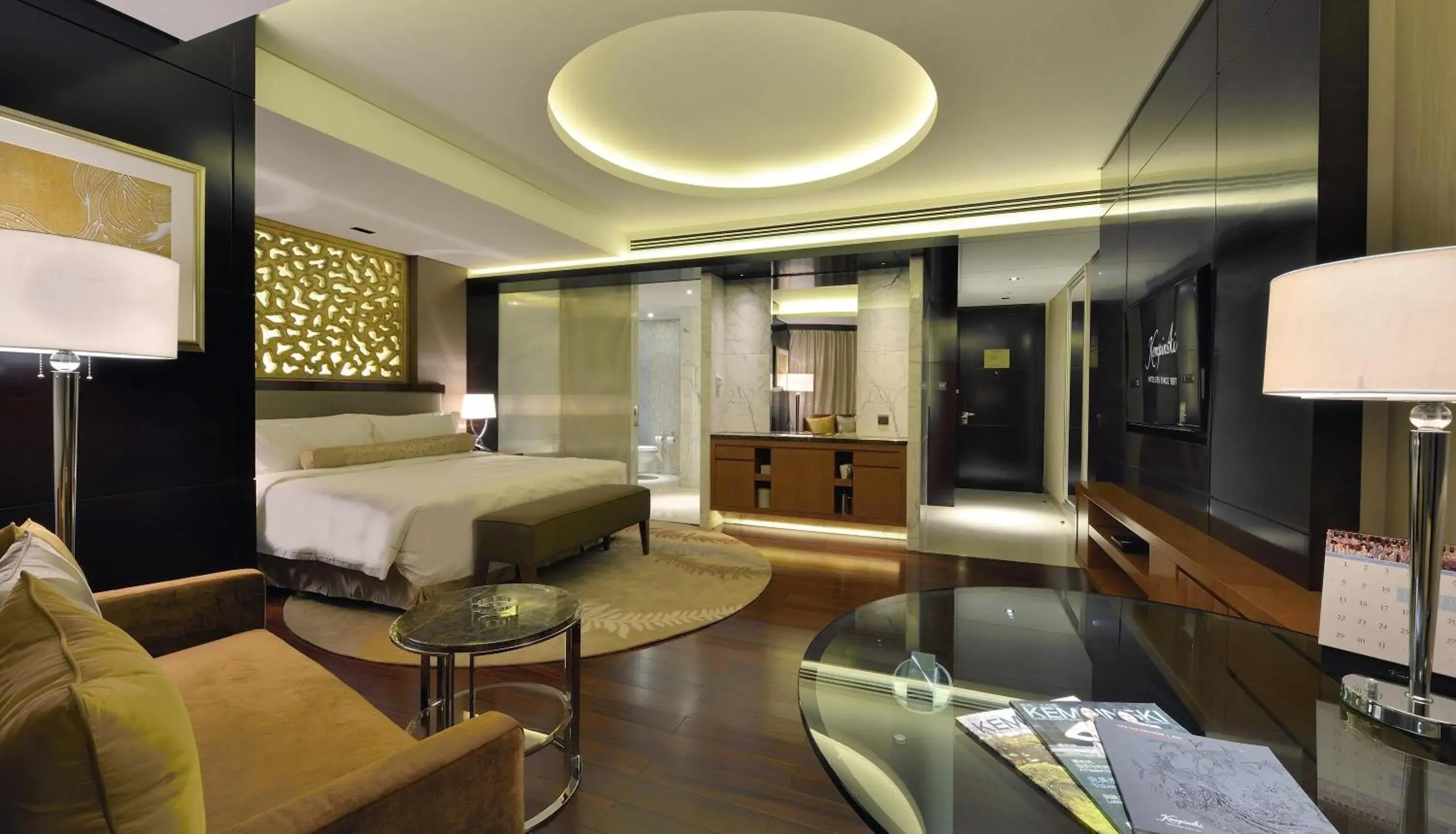 Bedroom, Bed in Kempinski Hotel Taiyuan Bedroom, Bed in Kempinski Hotel Taiyuan