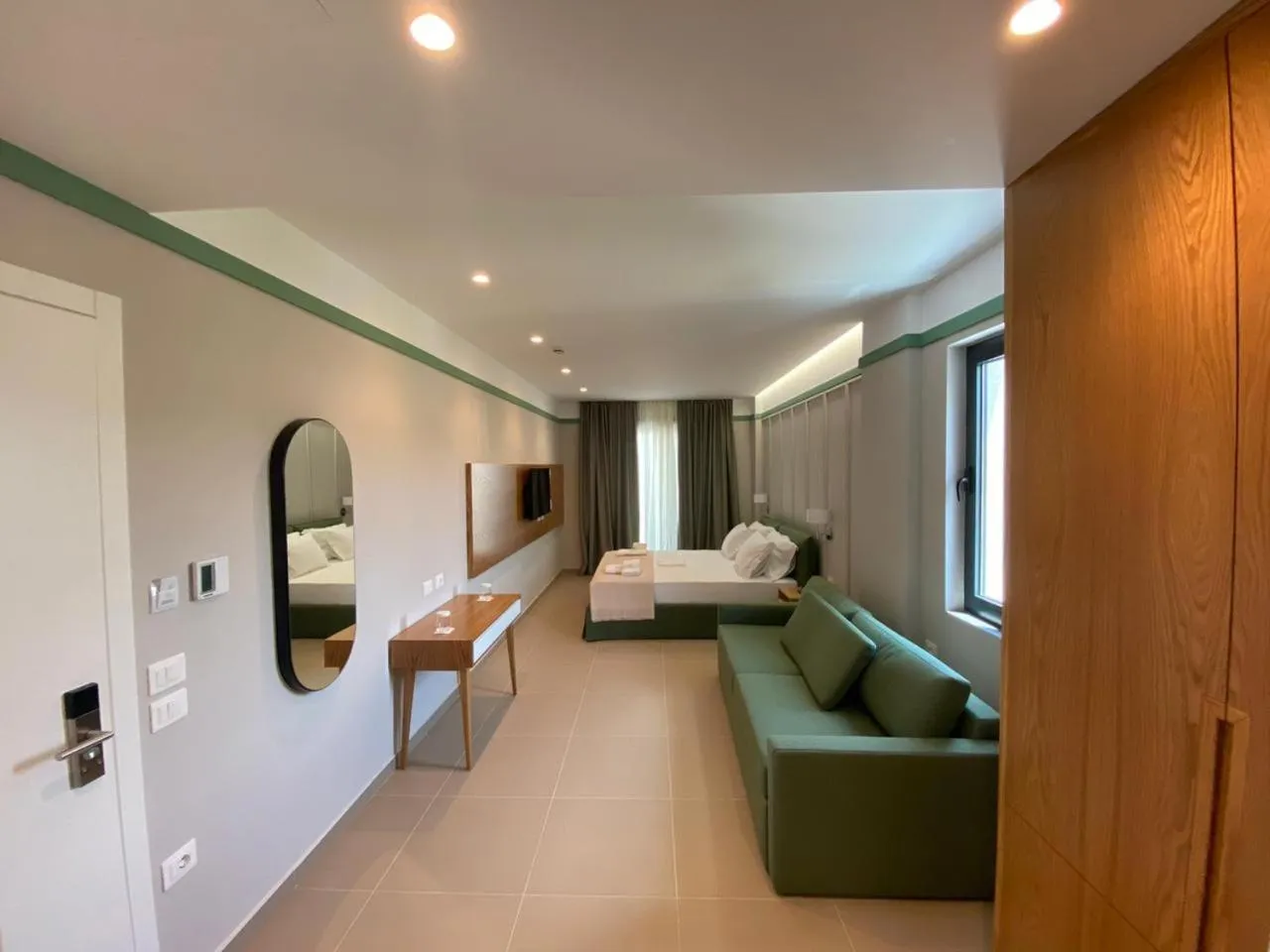 Photo of the whole room, Bed in Hotel Olive Ksamil