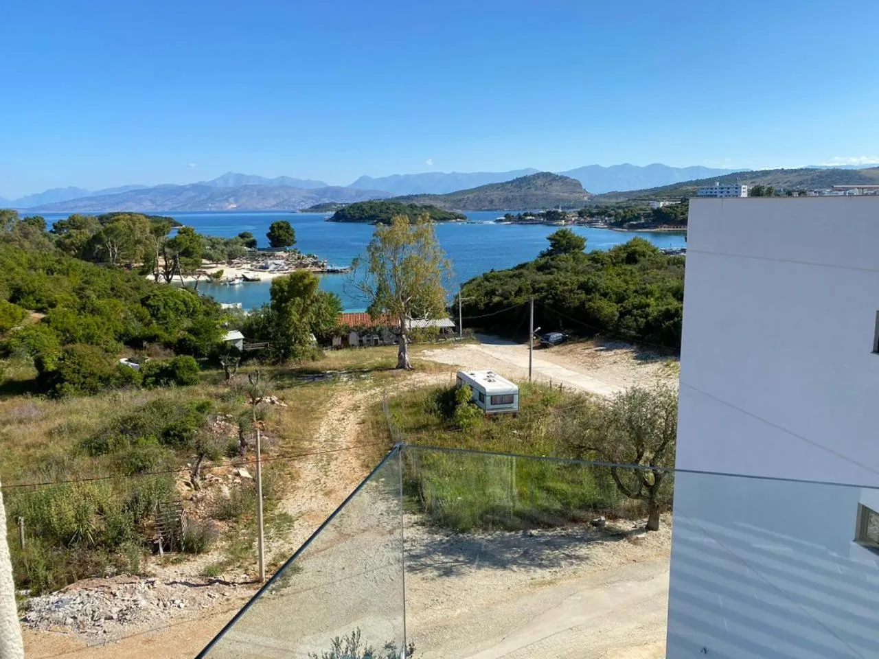 Garden view in Hotel Olive Ksamil