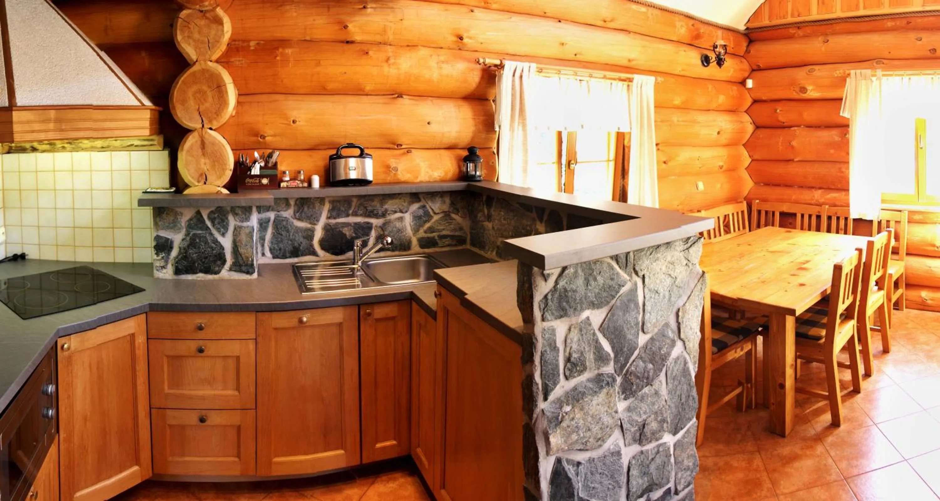 Kitchen or kitchenette in Ranch Bystrá