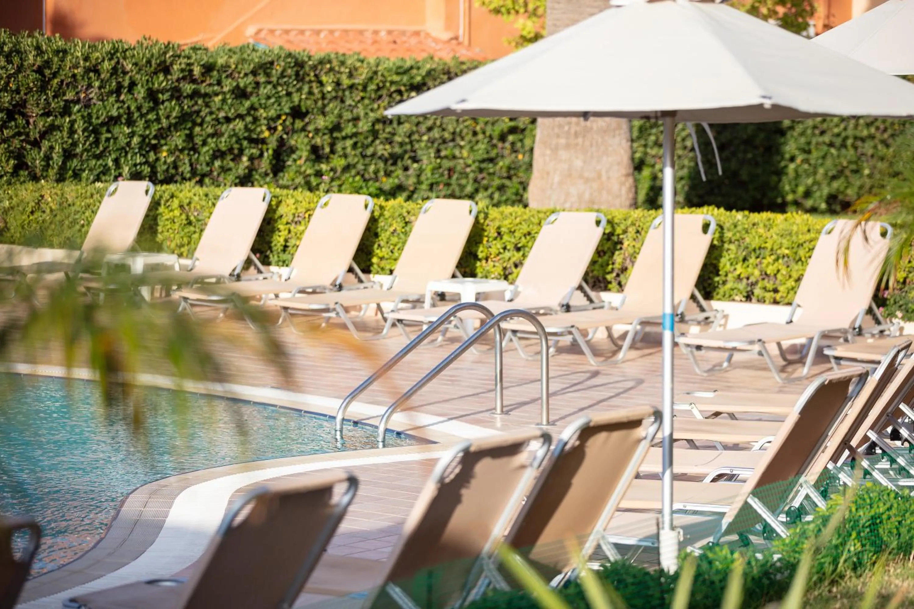 Pool view in Dia Apartments