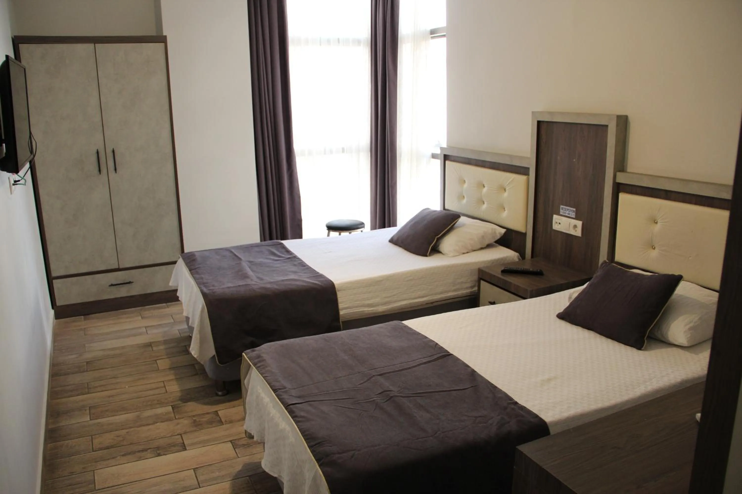 Photo of the whole room, Bed in Comfort Başaran OTEL