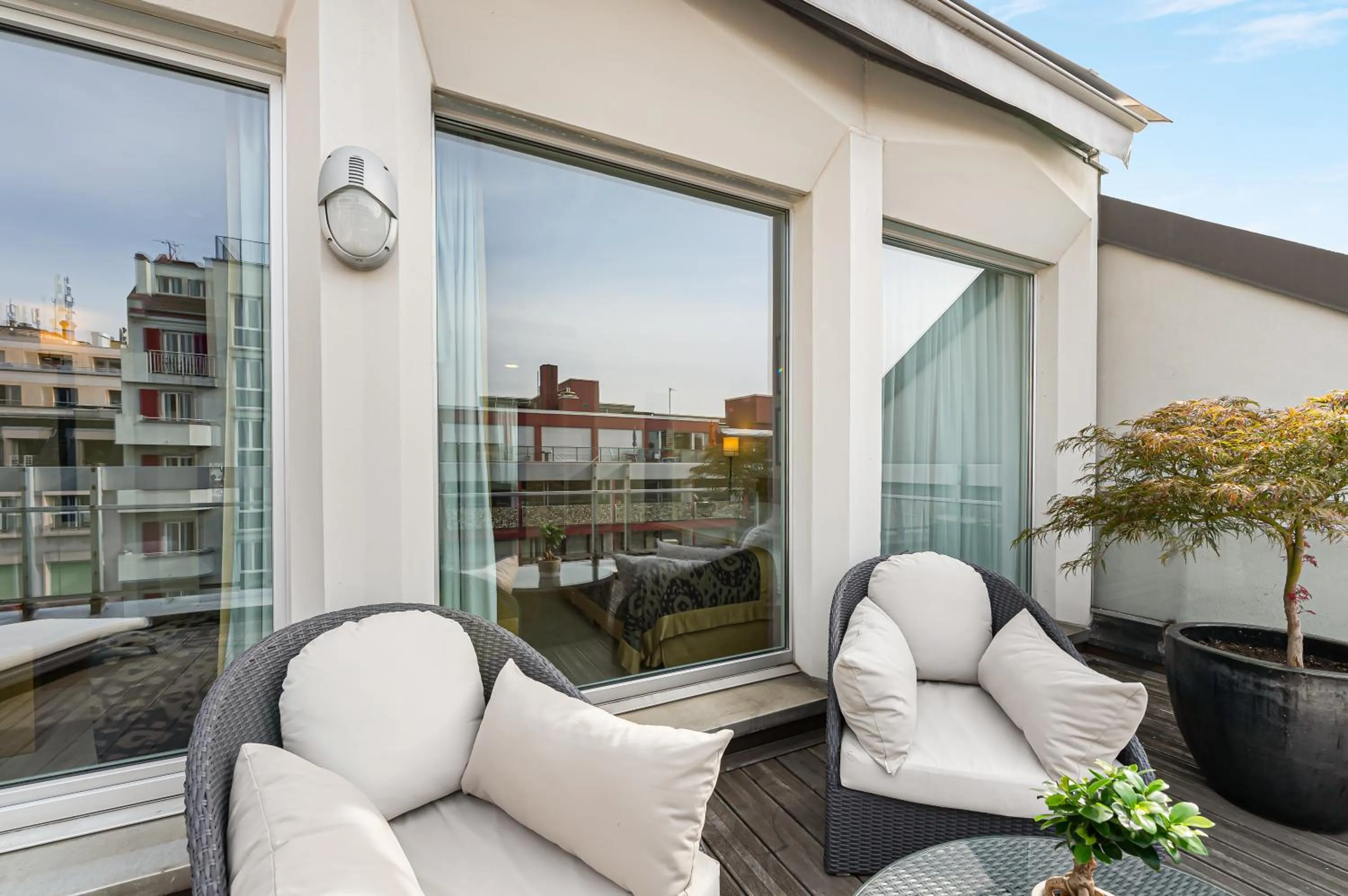 Balcony/Terrace in Jade Manotel