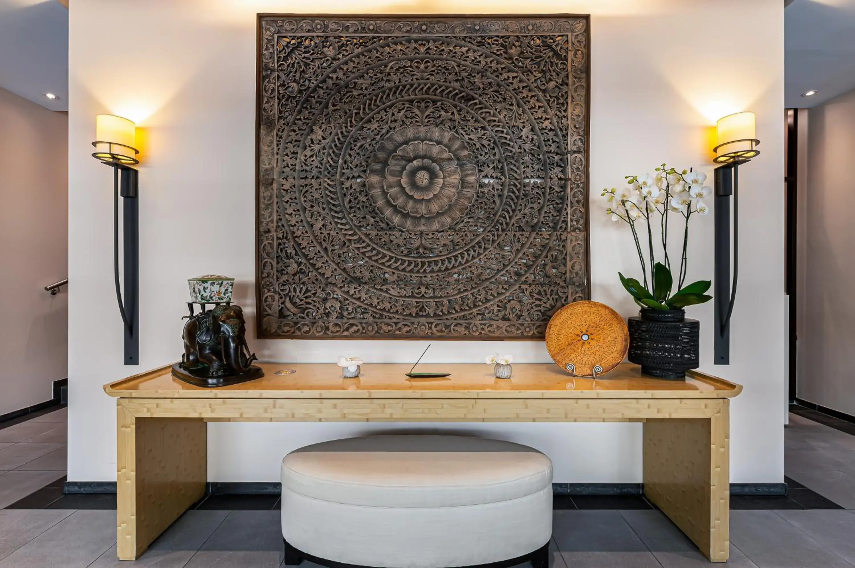 Lobby or reception in Jade Manotel Lobby or reception in Jade Manotel