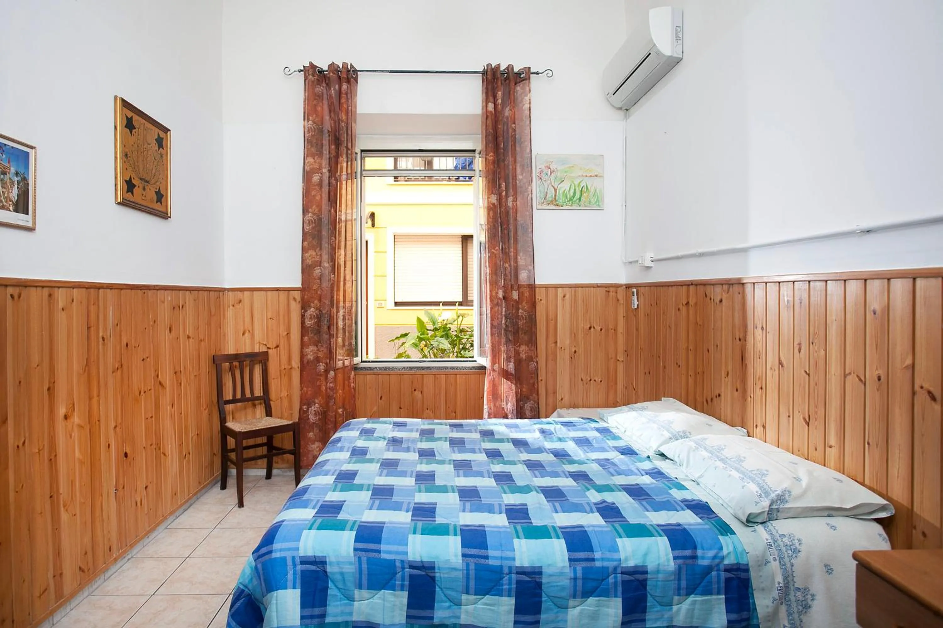 Bed in Davi
