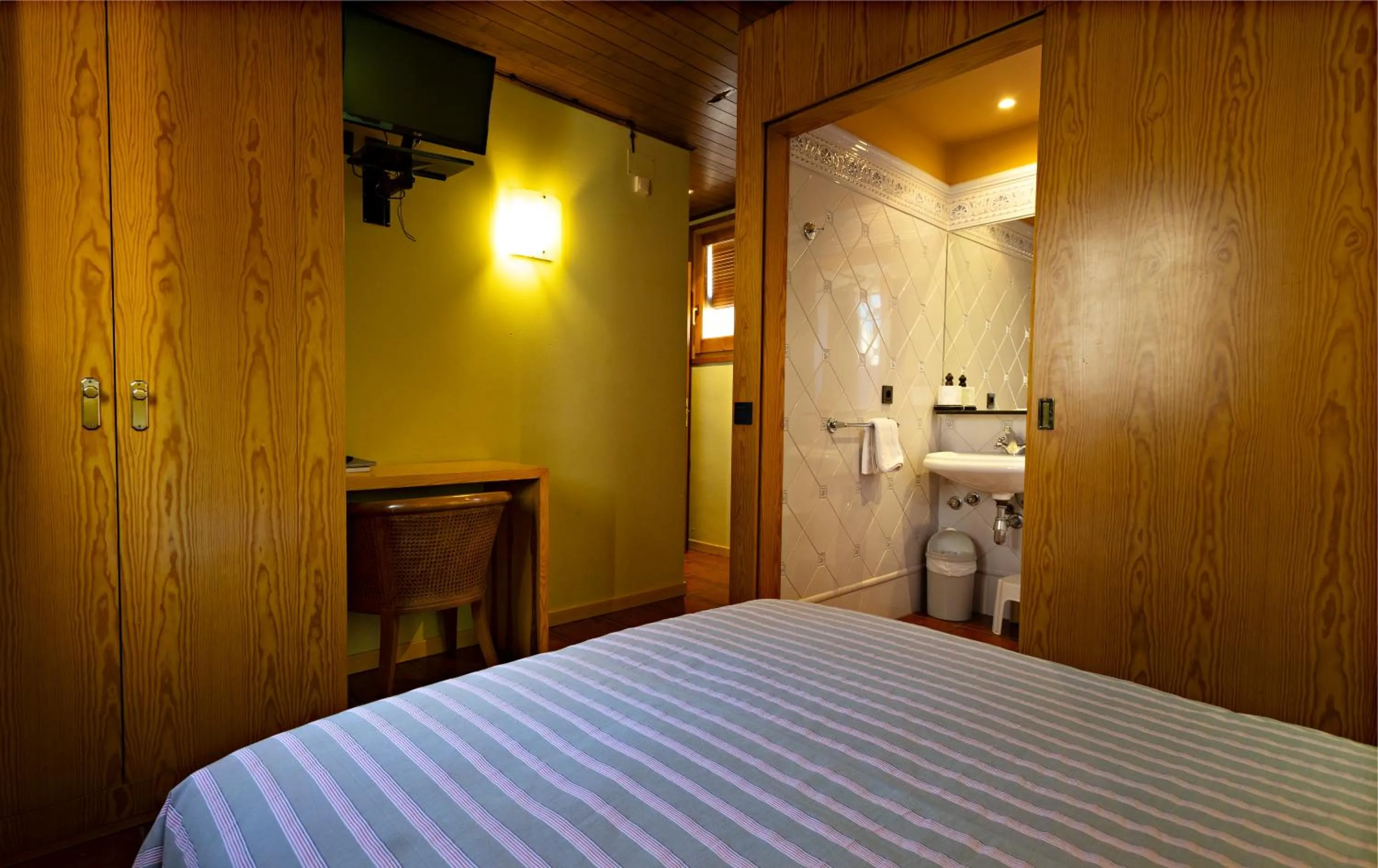 Hostal Victor