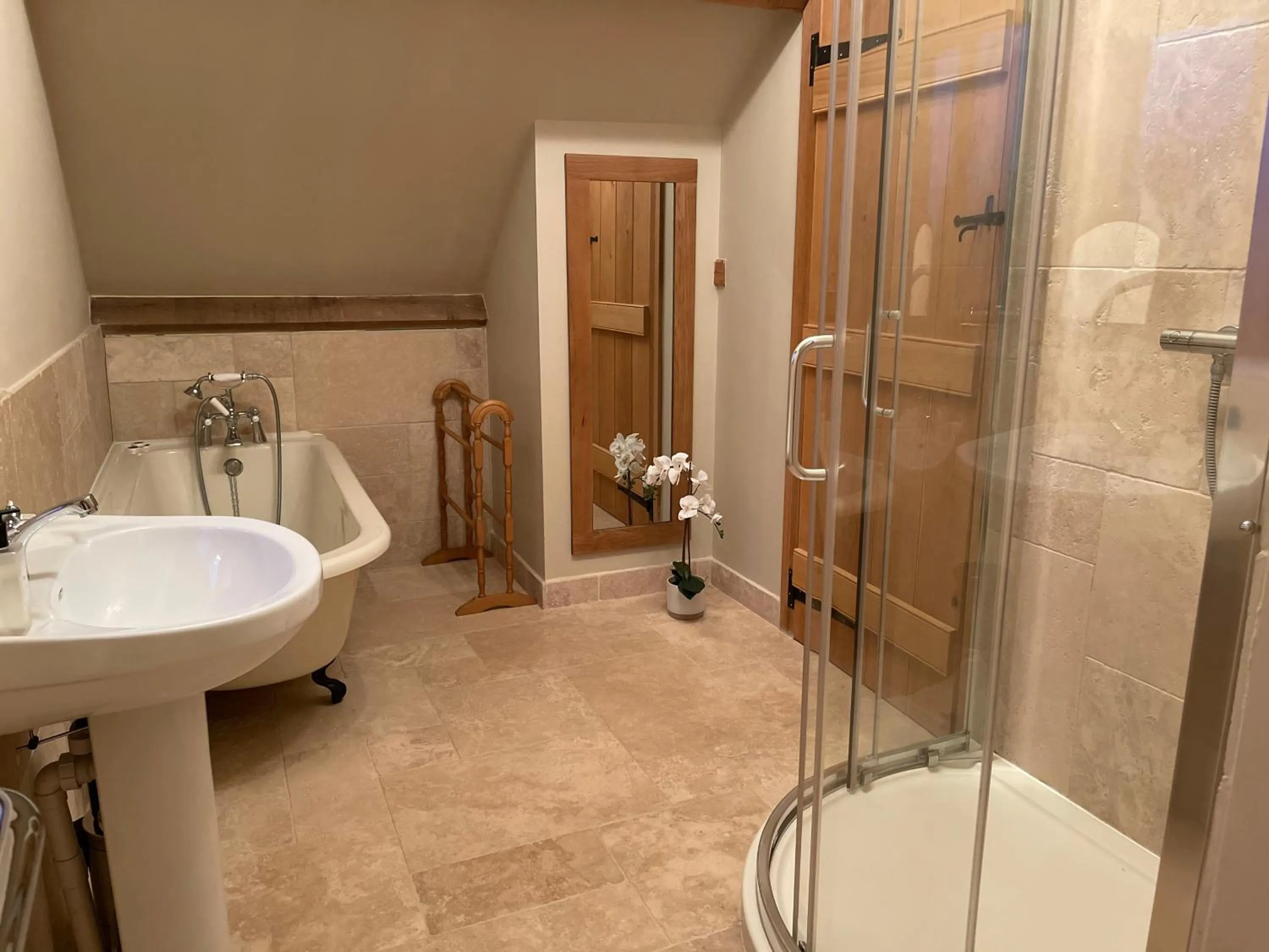 Bathroom in Yew Tree Cottage