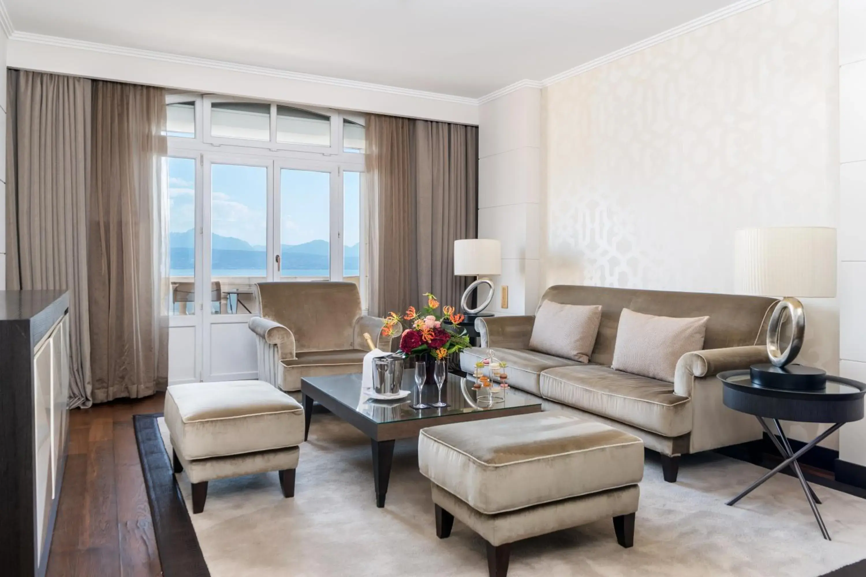 Living room in Lausanne Palace Living room in Lausanne Palace