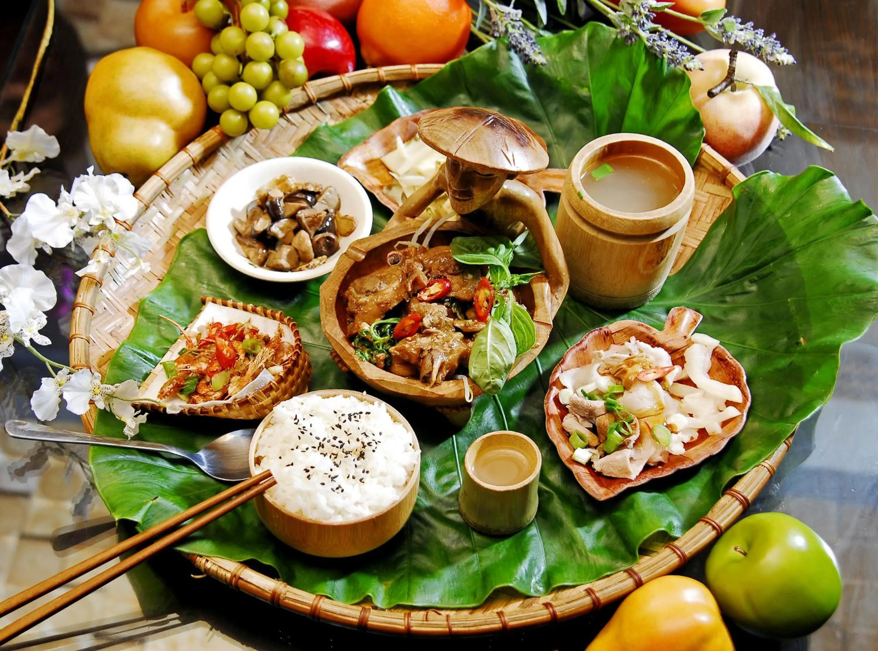 Lunch in Harbor Elite Hotel