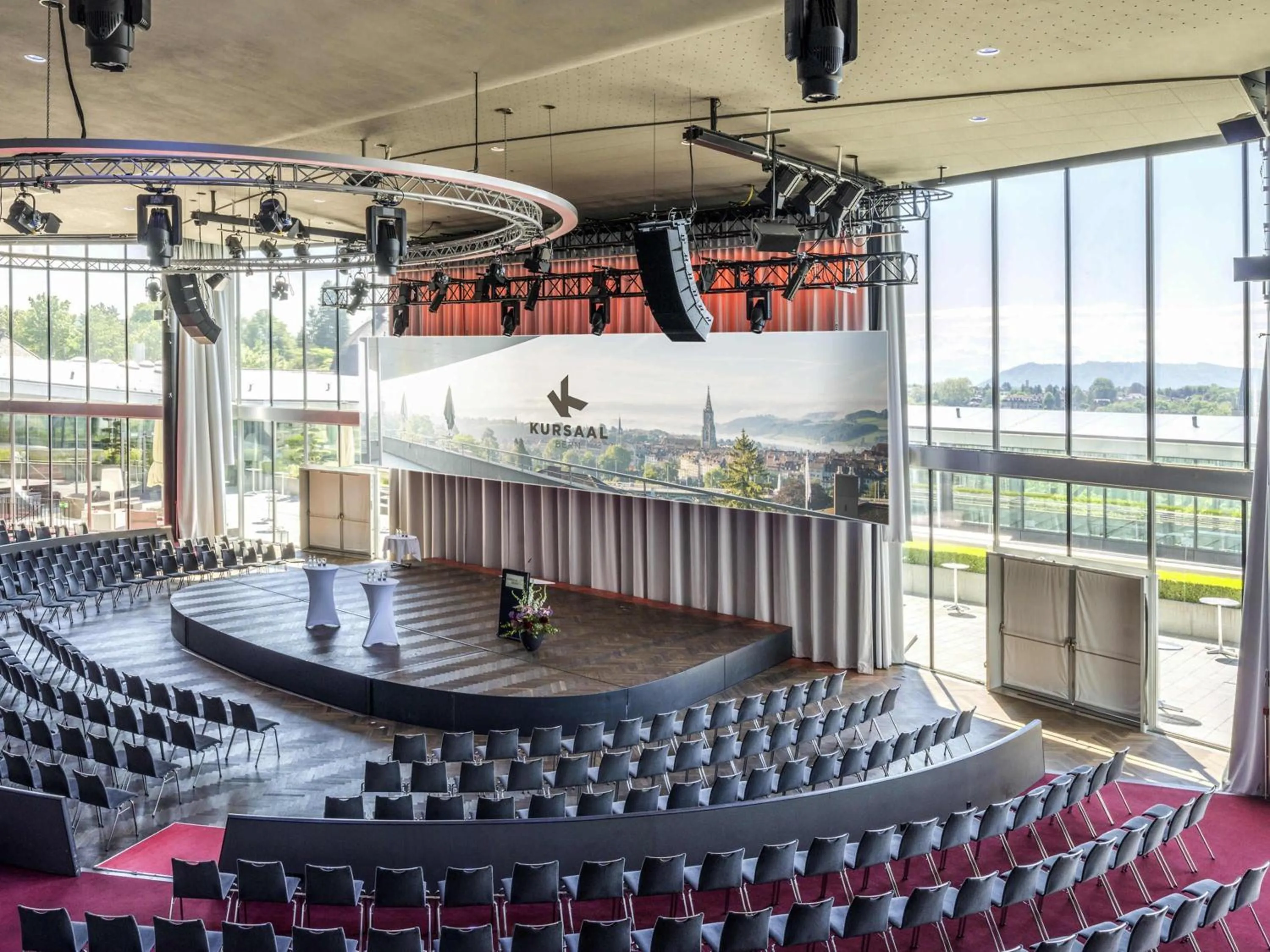 Meeting/conference room in Swissôtel Kursaal Bern