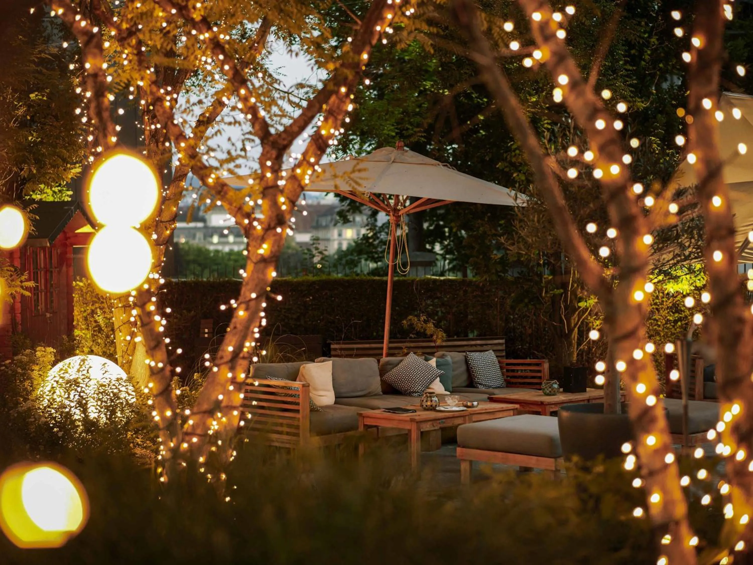 Restaurant/places to eat in Swissôtel Kursaal Bern