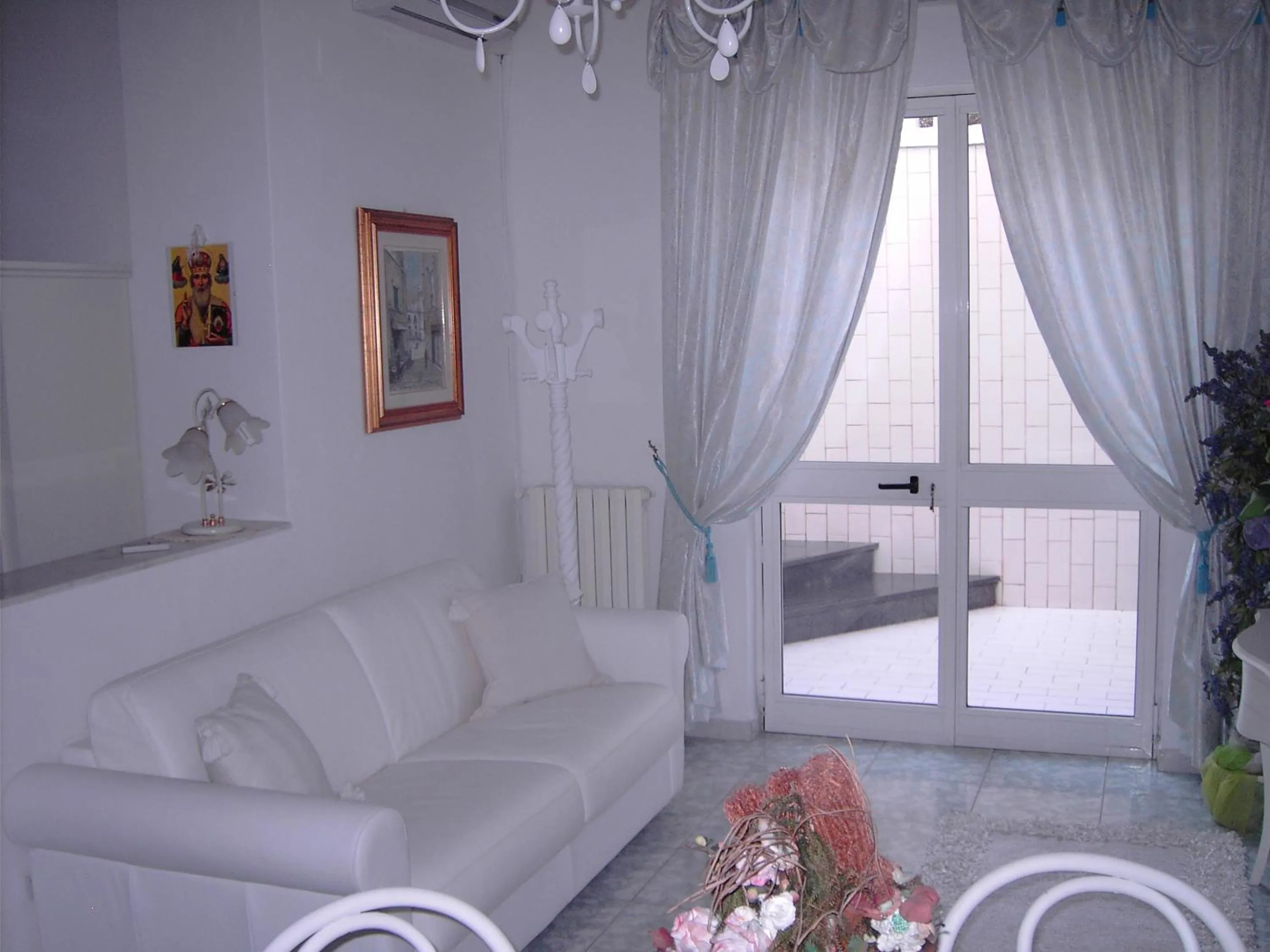 Day in Villa Nicolaus