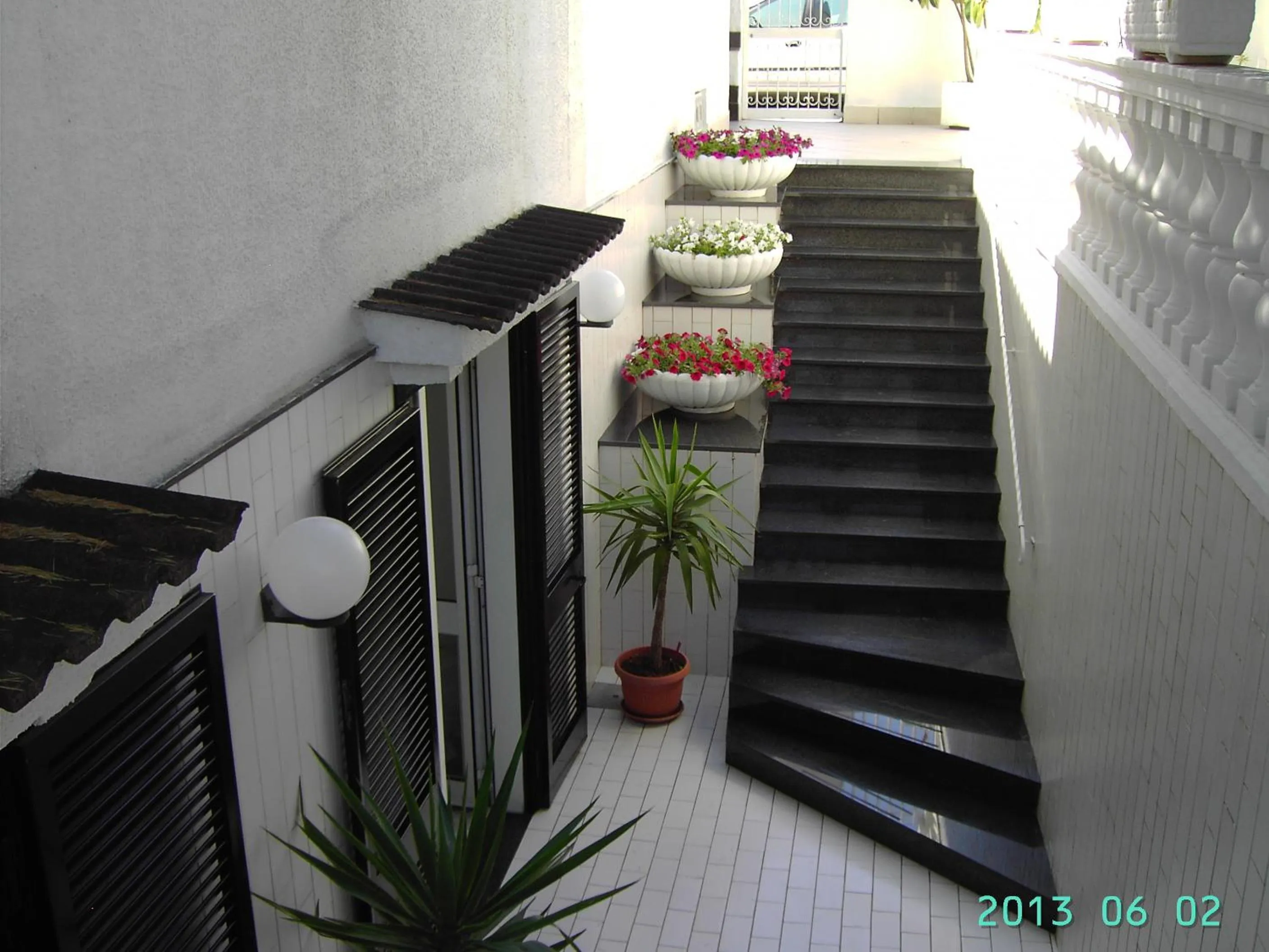 Facade/entrance in Villa Nicolaus