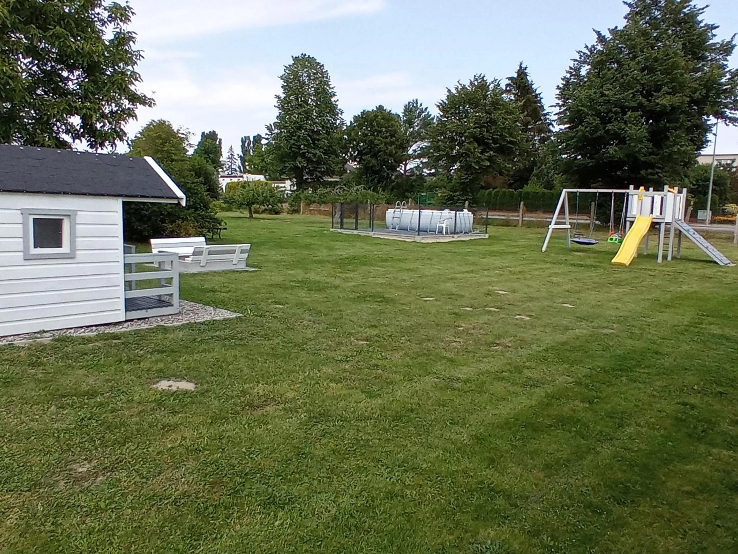 Children play ground in Domki Letniskowe Do-Iwi