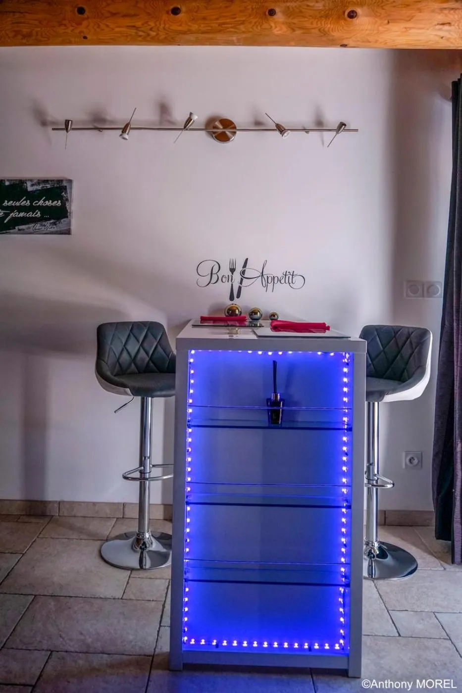 Kitchen or kitchenette in Désir'ôôm