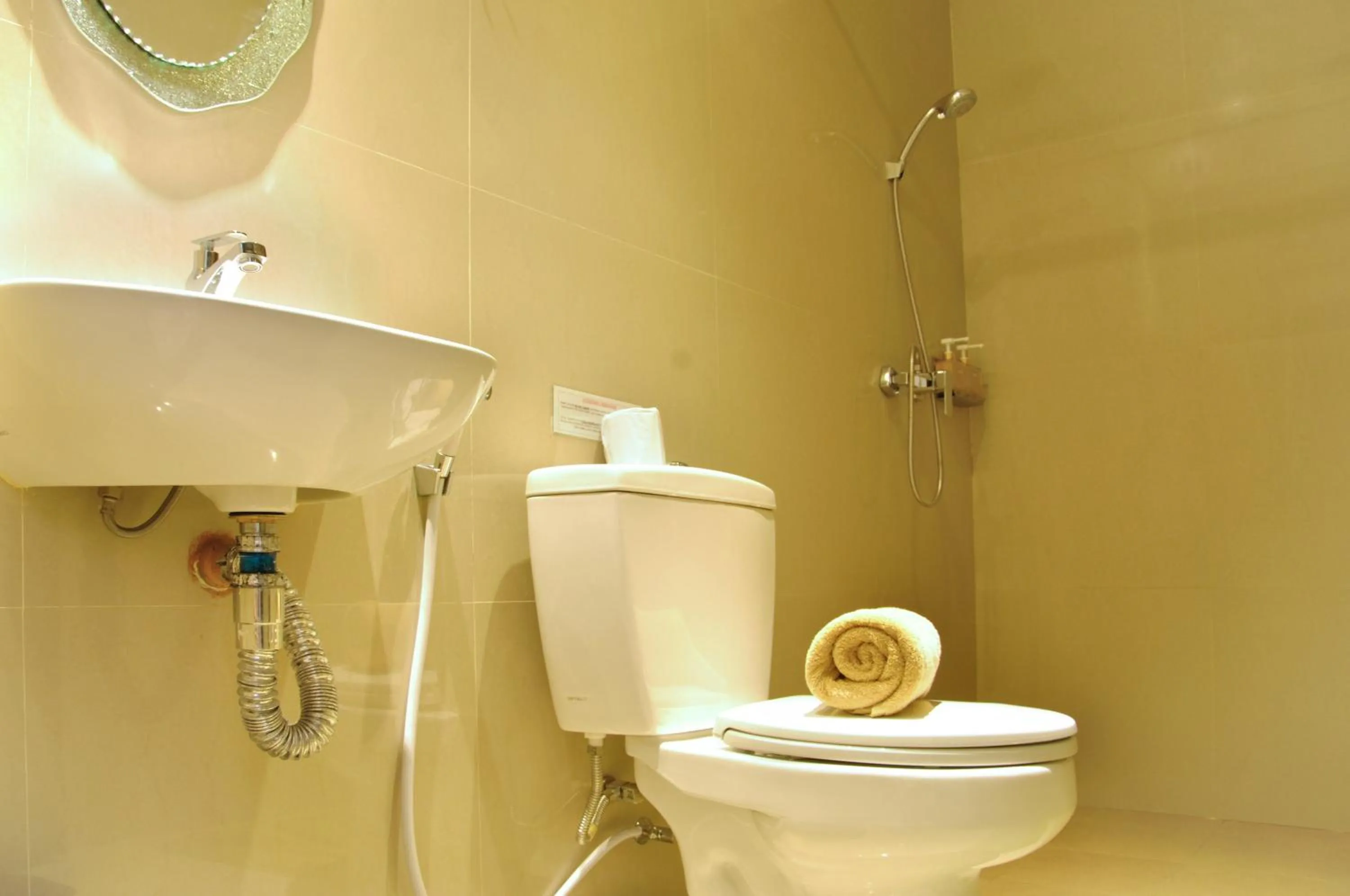 Bathroom in Kuta Sari House