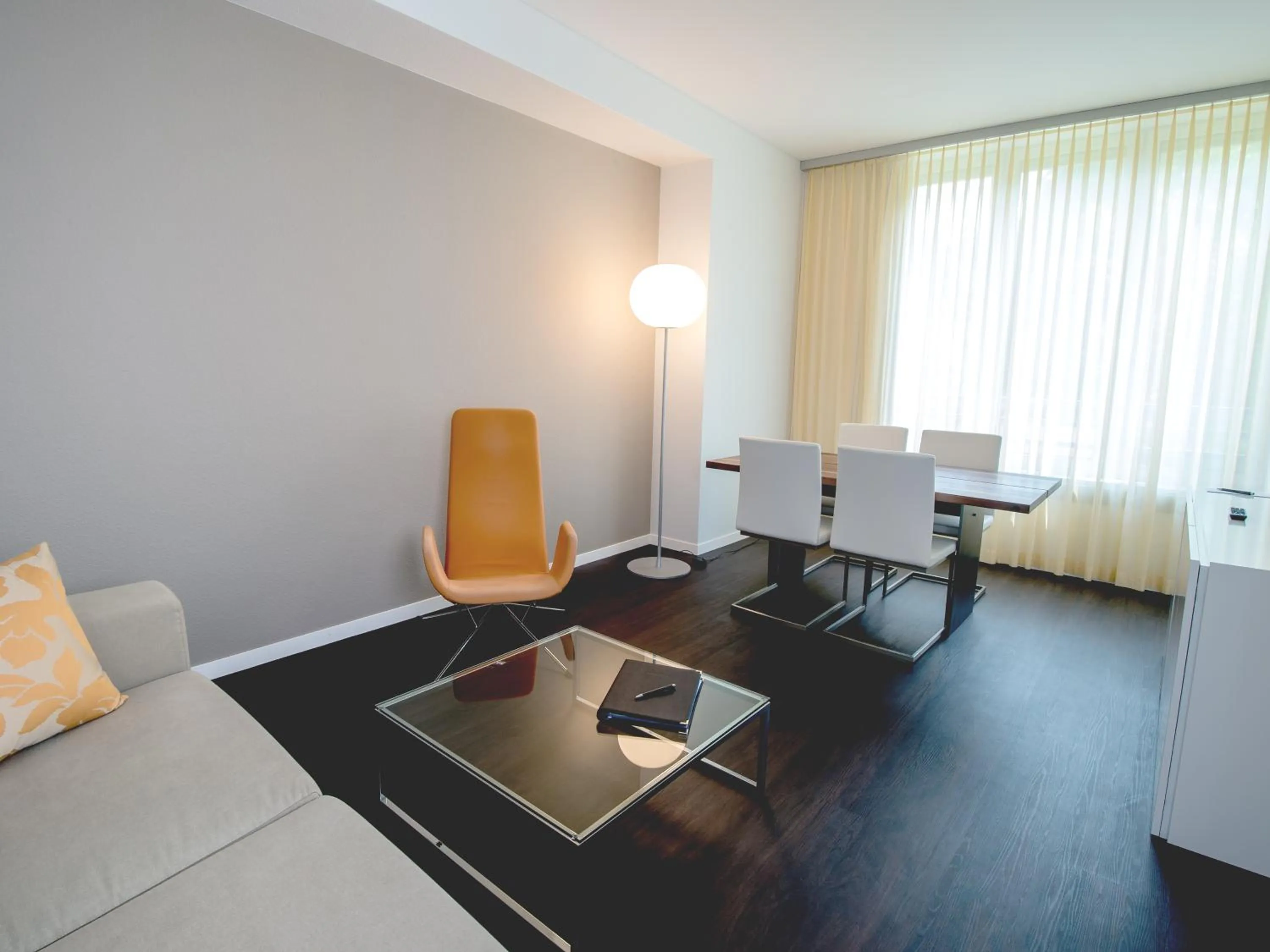 Living room in Park Hotel Zug