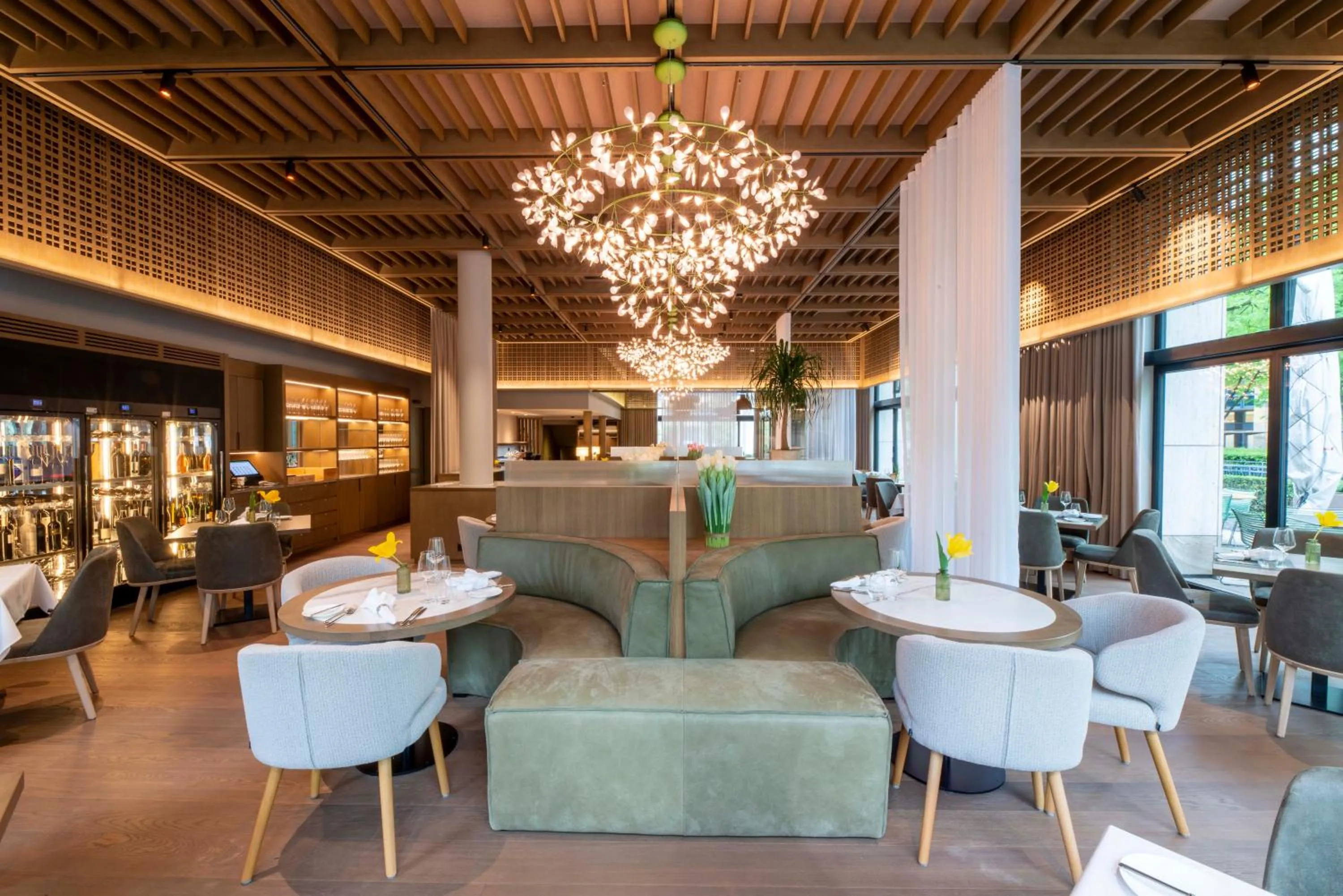 Restaurant/places to eat in Park Hotel Zug