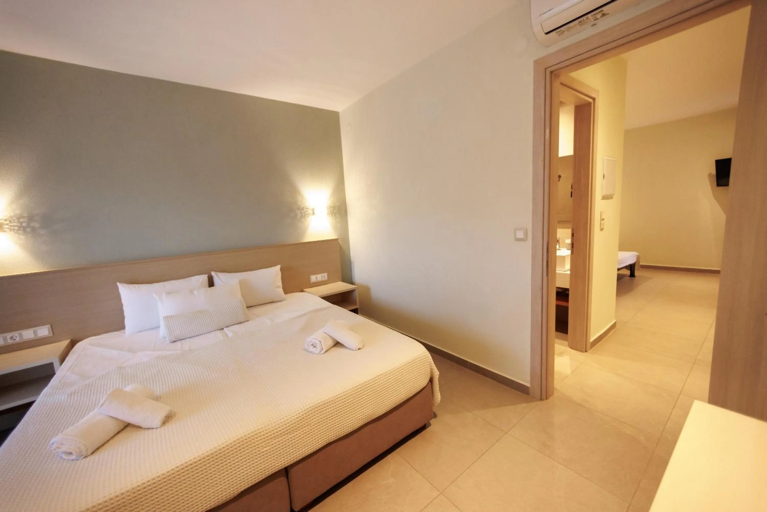 Bed in Samari Afitos