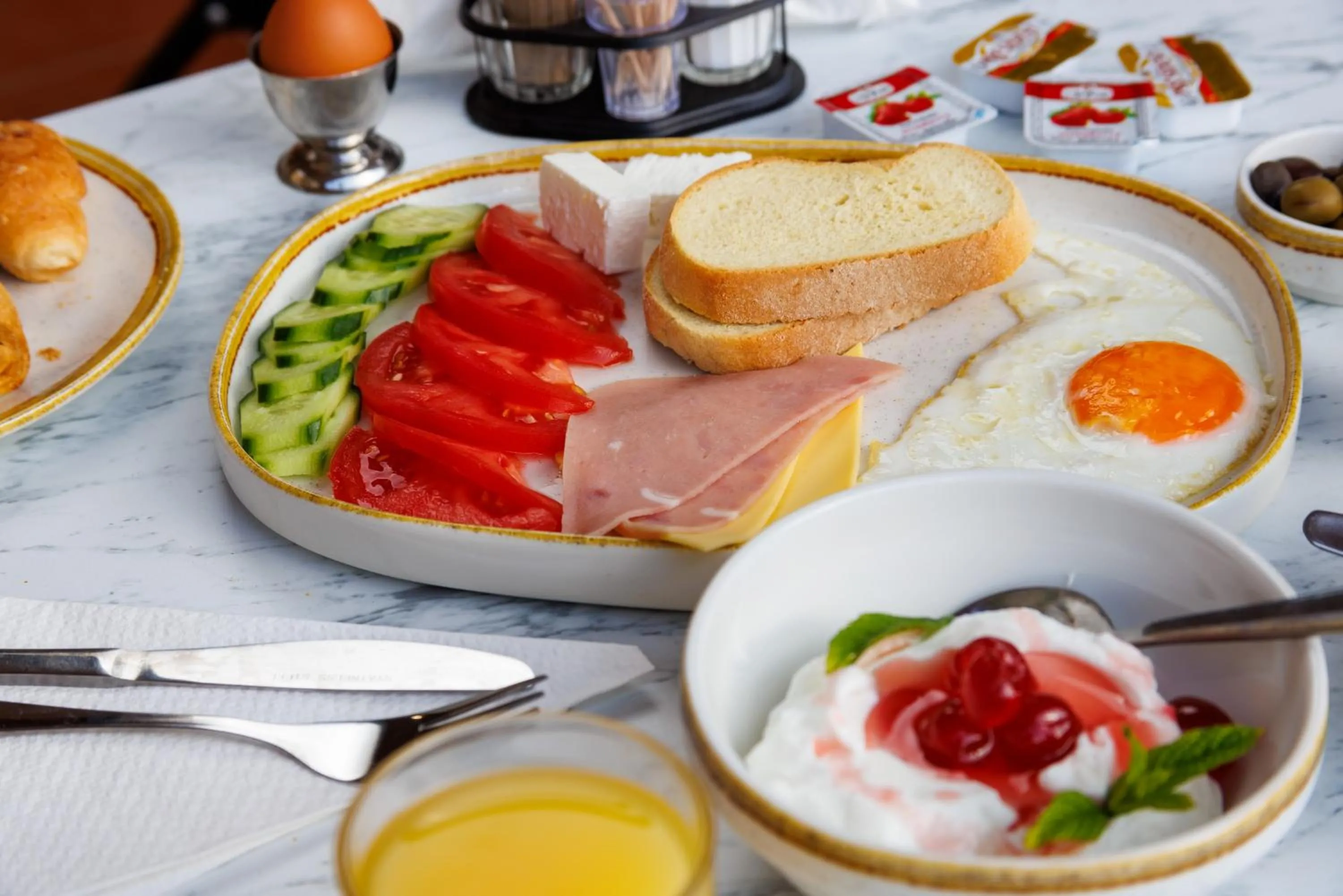 Breakfast in Samari Afitos