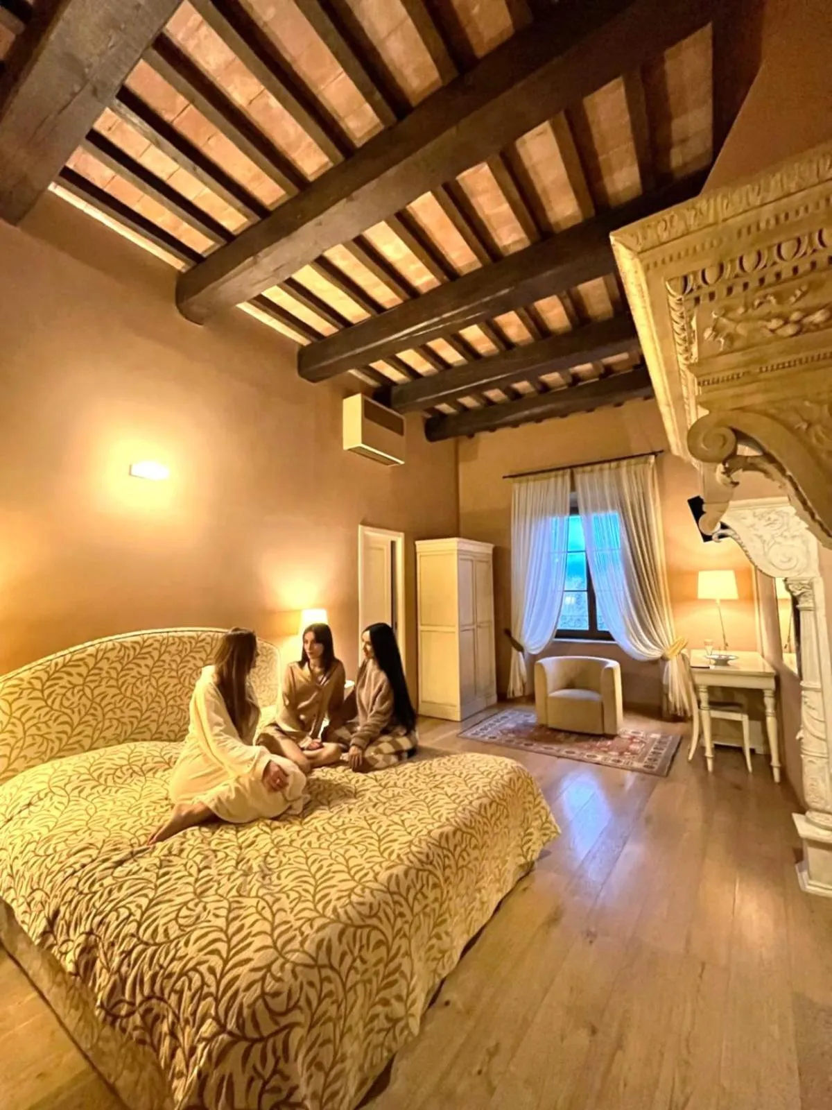 Bedroom, Bed in Castello di Baccaresca