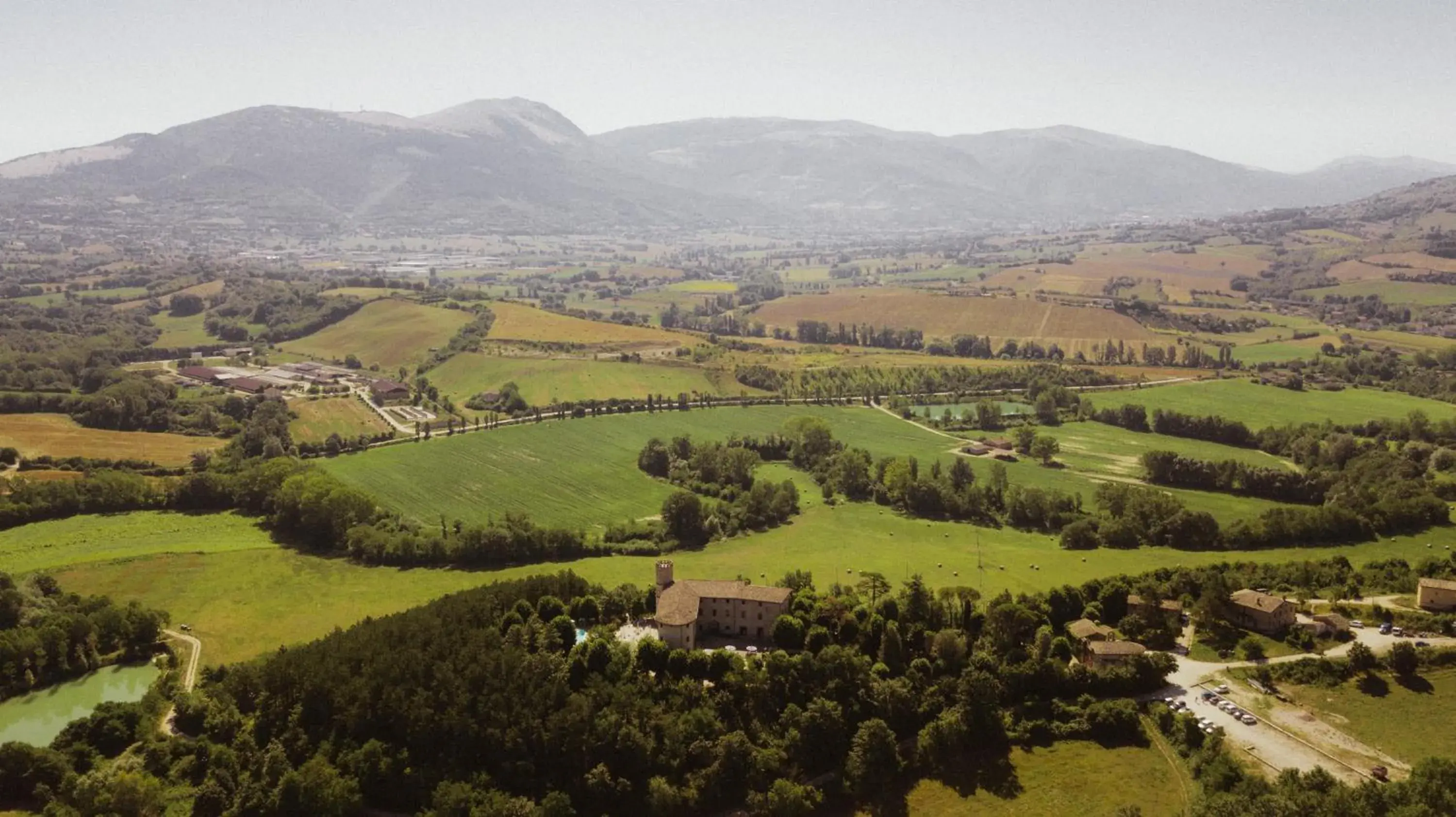 Property building in Castello di Baccaresca Property building in Castello di Baccaresca