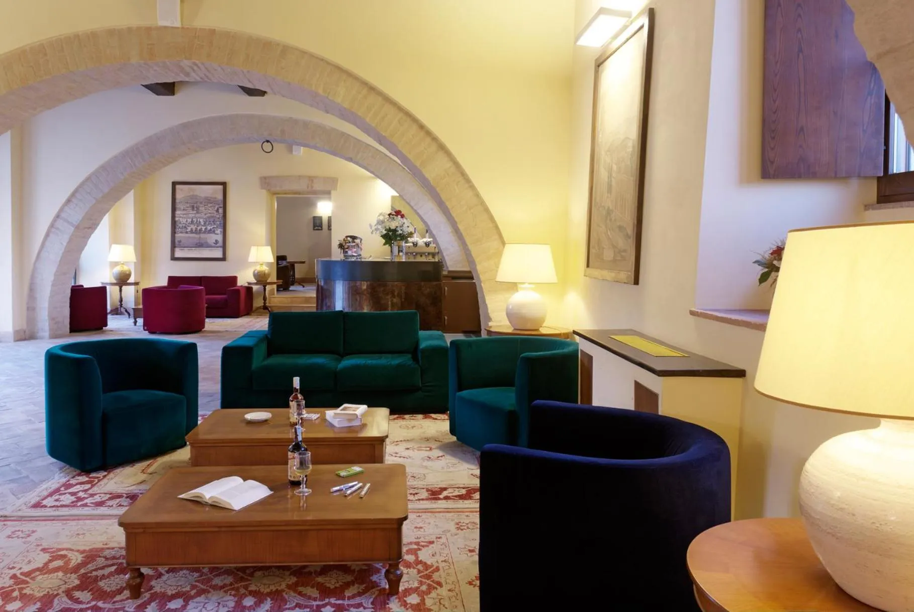 Property building in Castello di Baccaresca