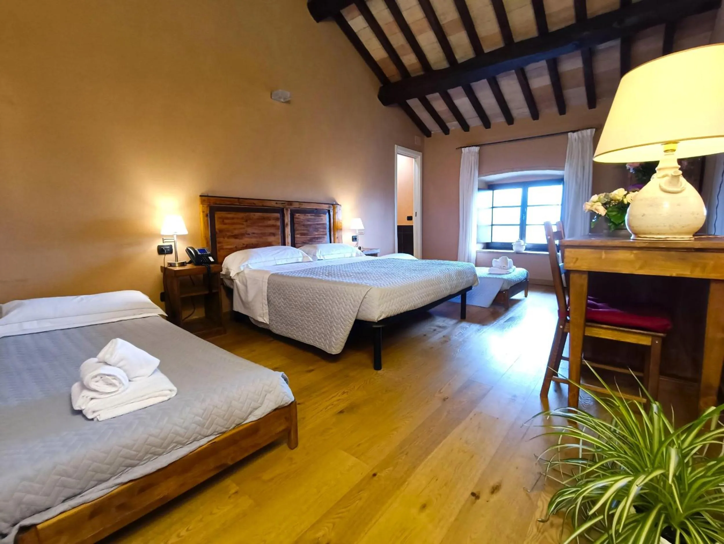 Bedroom, Bed in Castello di Baccaresca