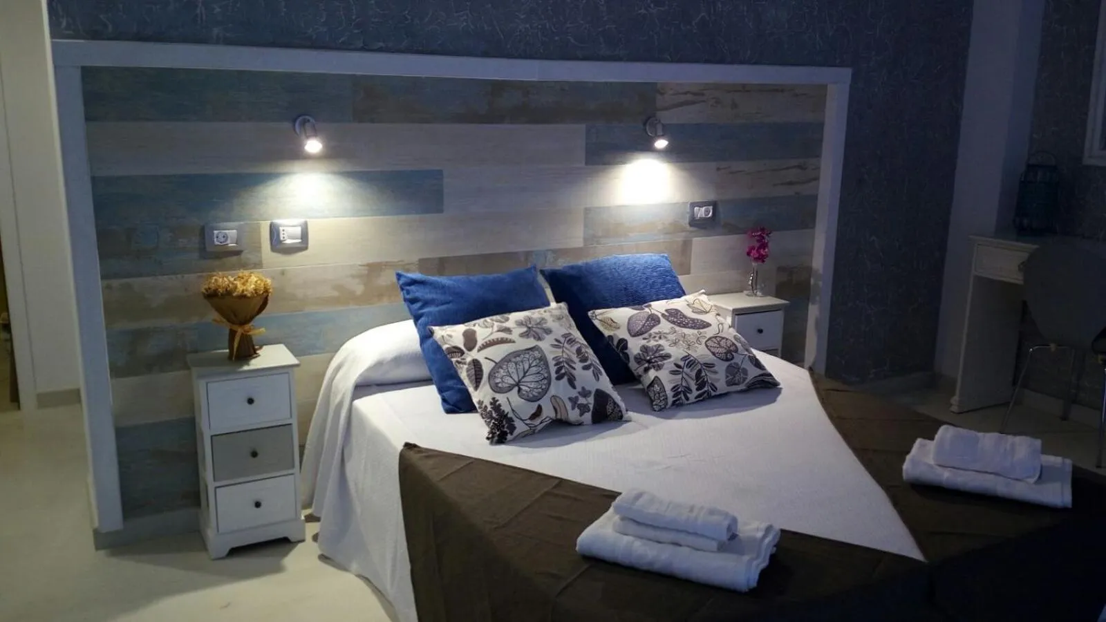 Photo of the whole room, Bed in Hotel Sun Holidays