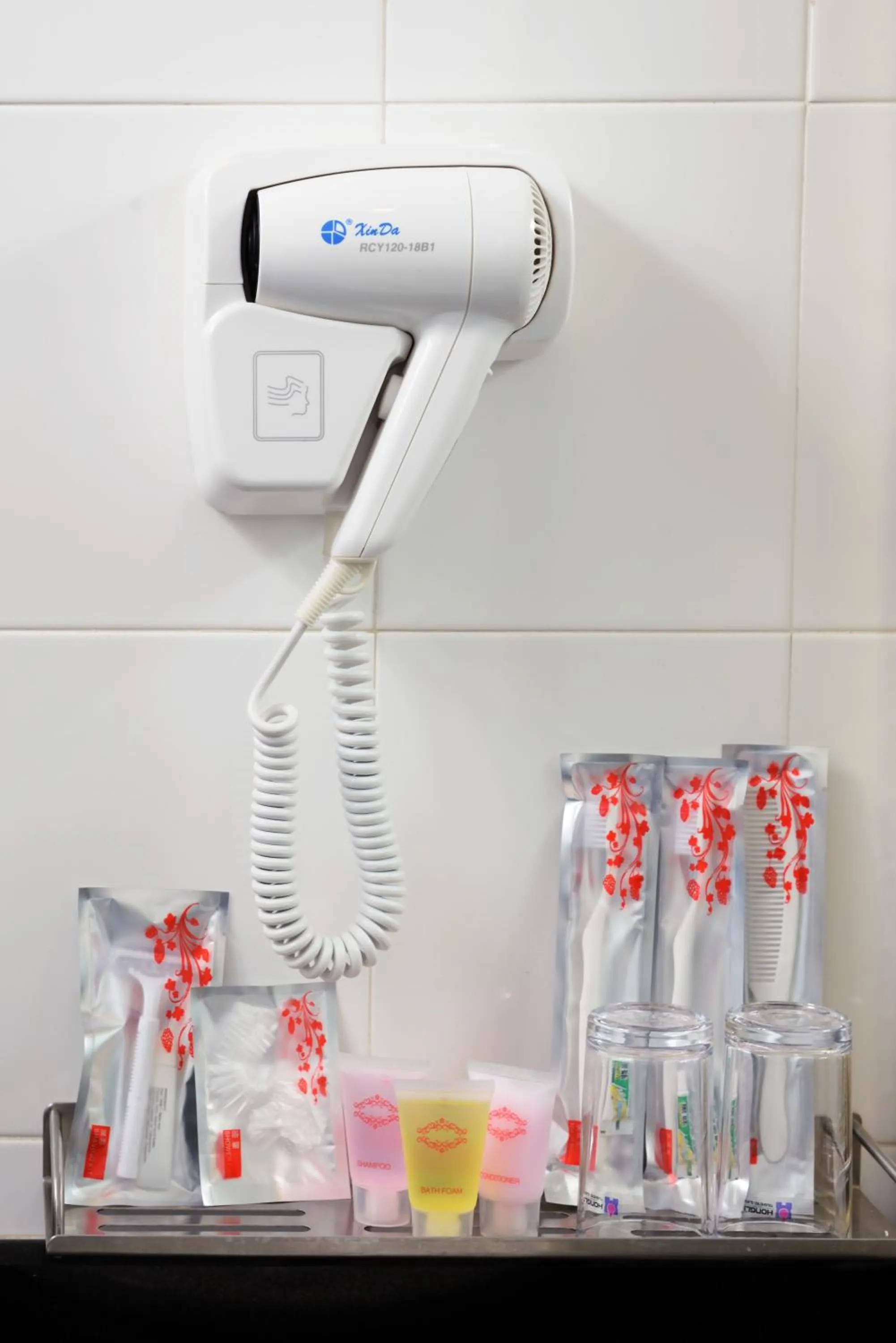 Bathroom in E-RED HOTEL KUANTAN