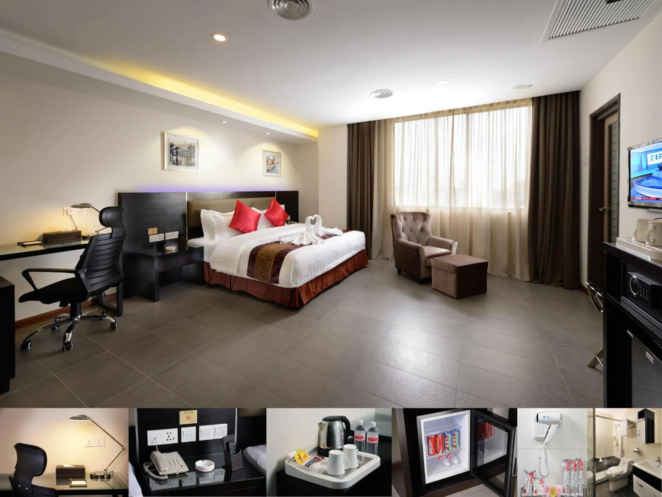 Bed in E-RED HOTEL KUANTAN