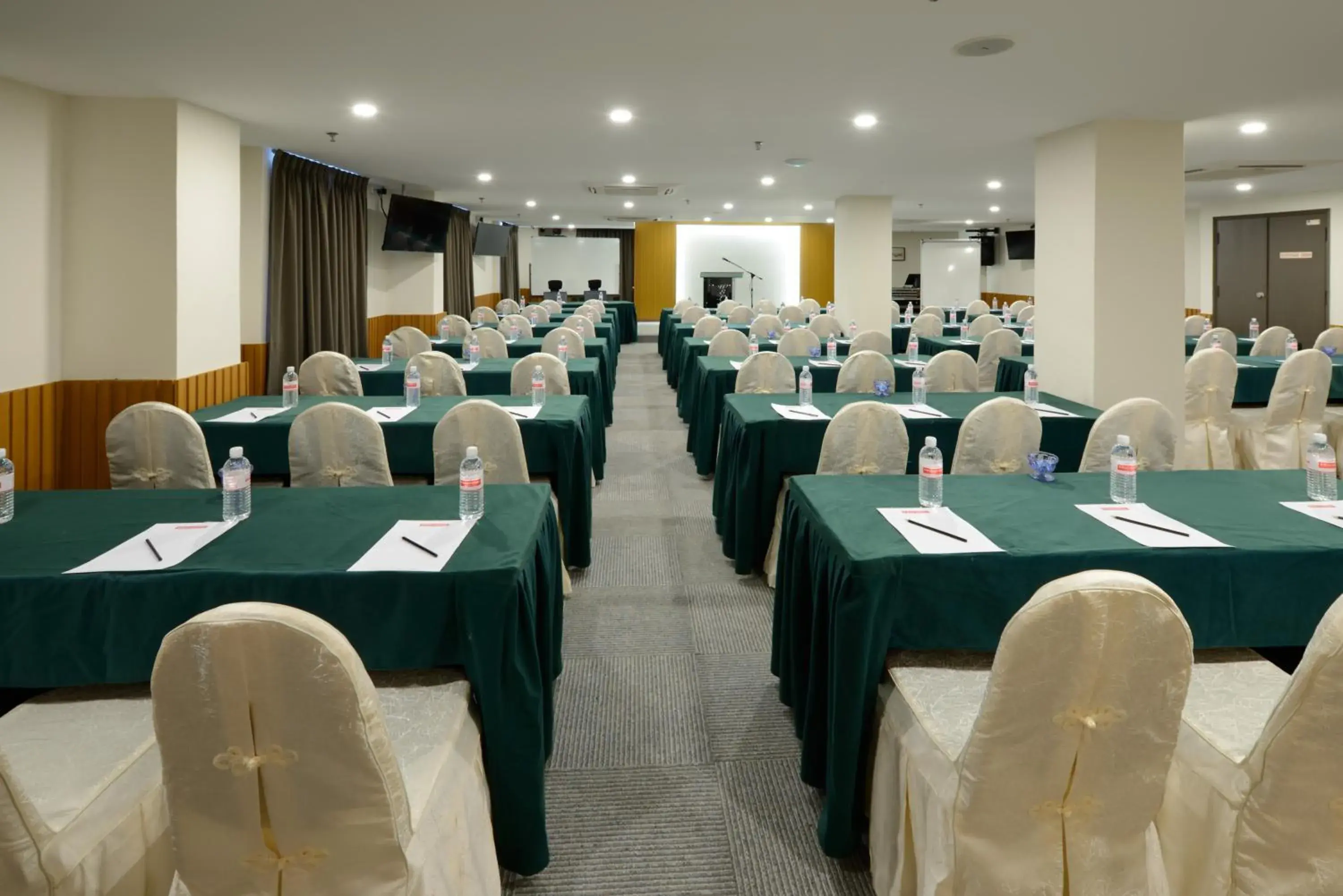 Meeting/conference room in E-Red Hotel Kuantan
