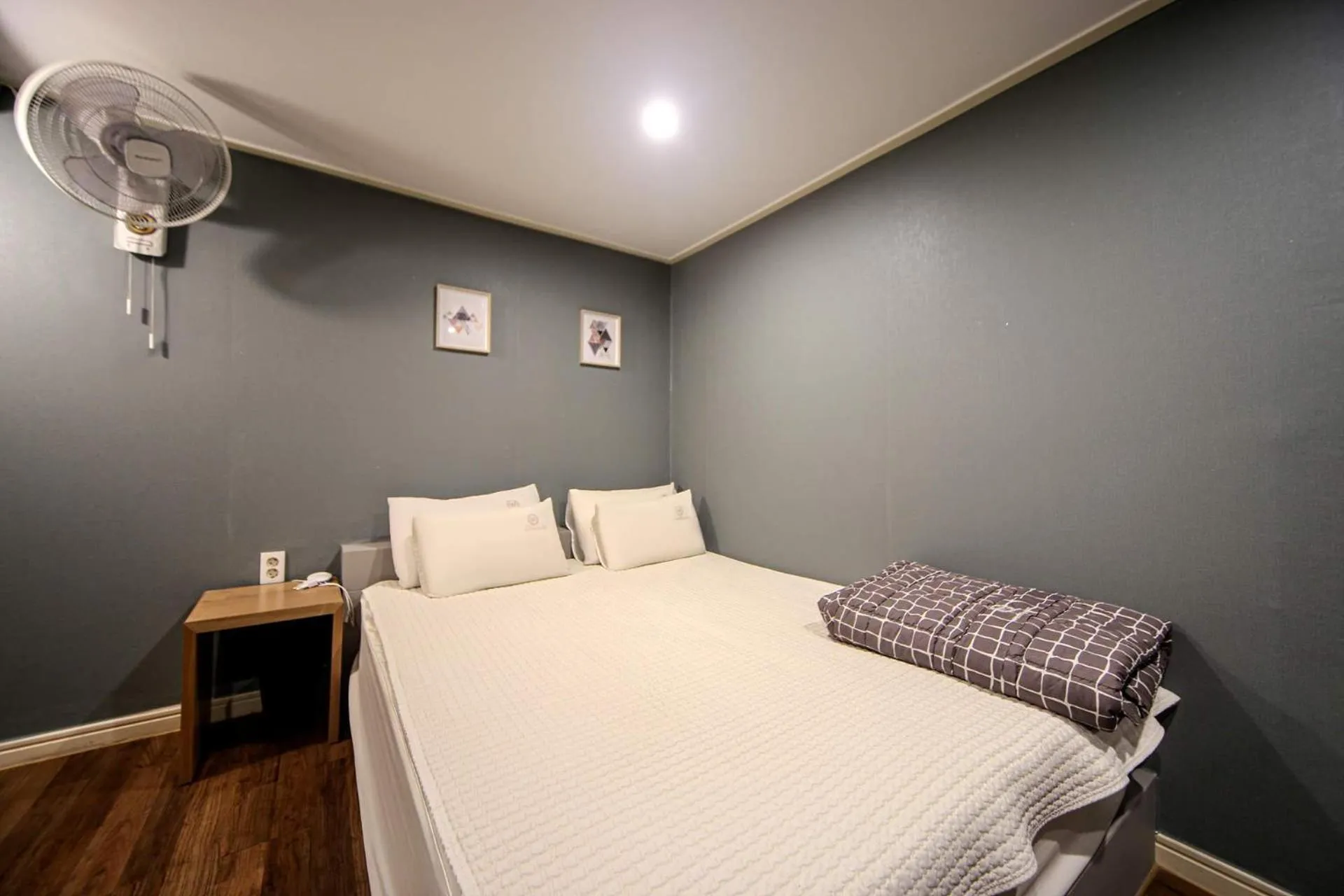 Bedroom, Bed in Welkin Hotel