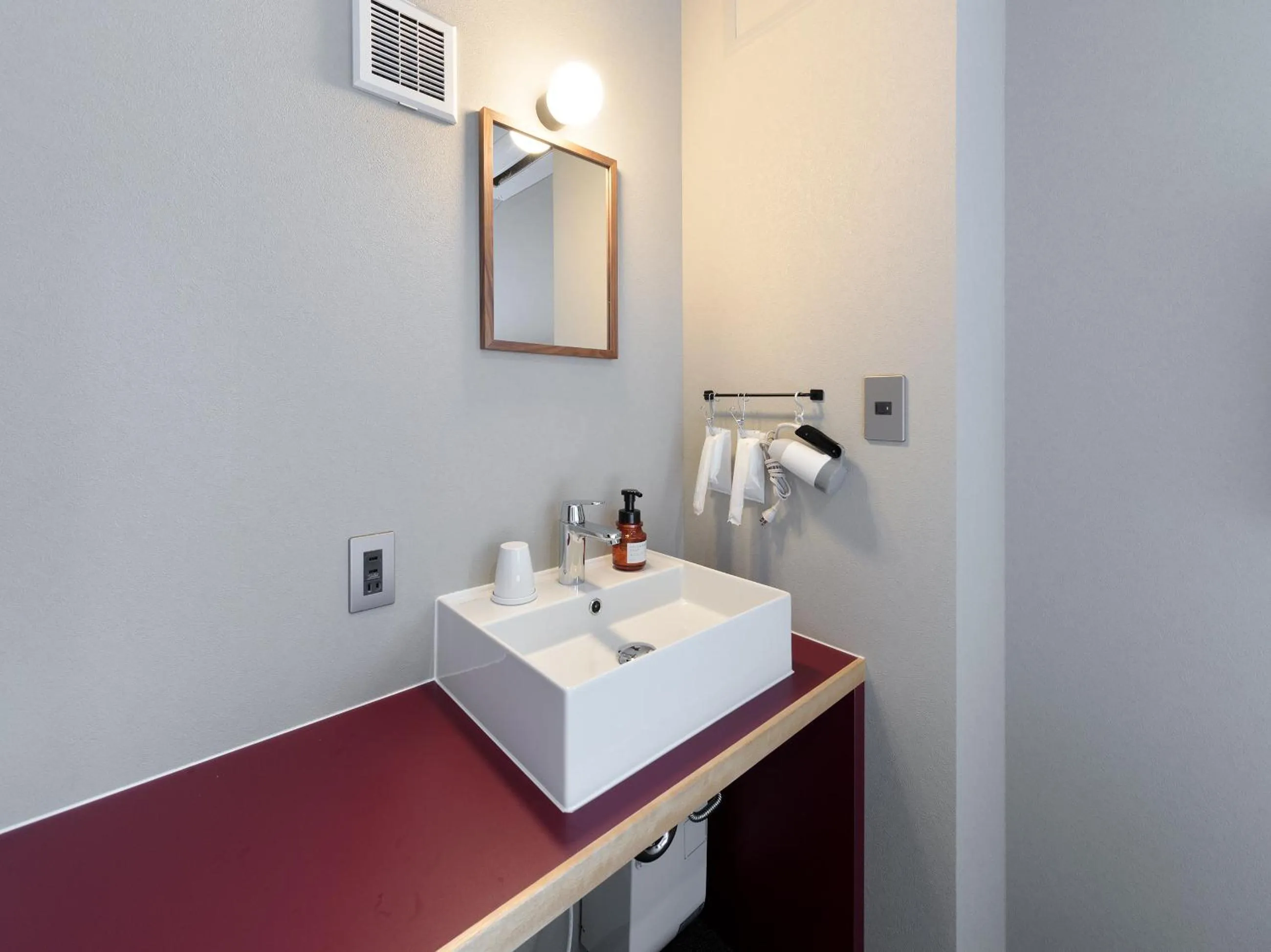 Photo of the whole room in BUNSHODO HOTEL