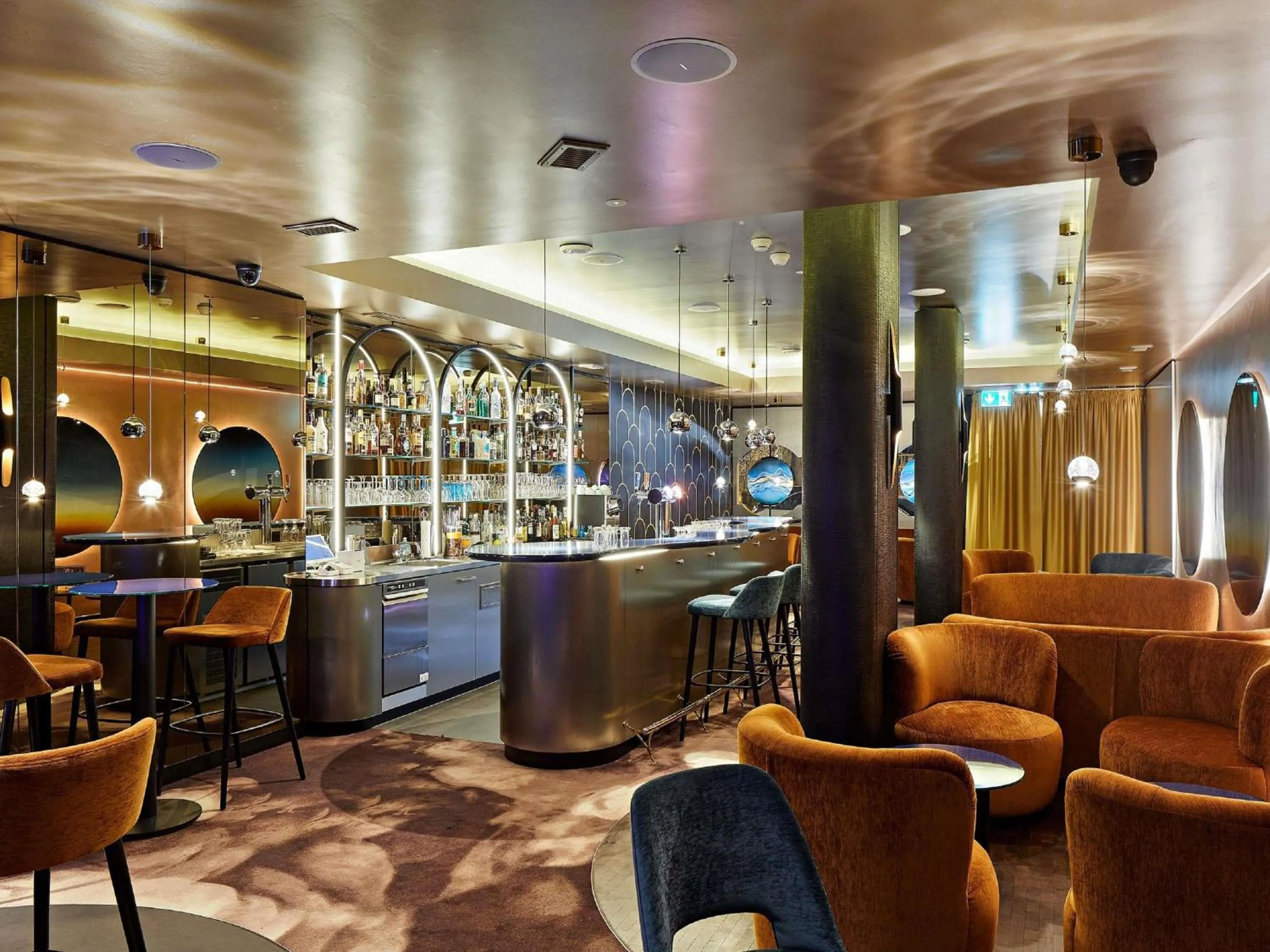 Lounge or bar in Mercure Biel