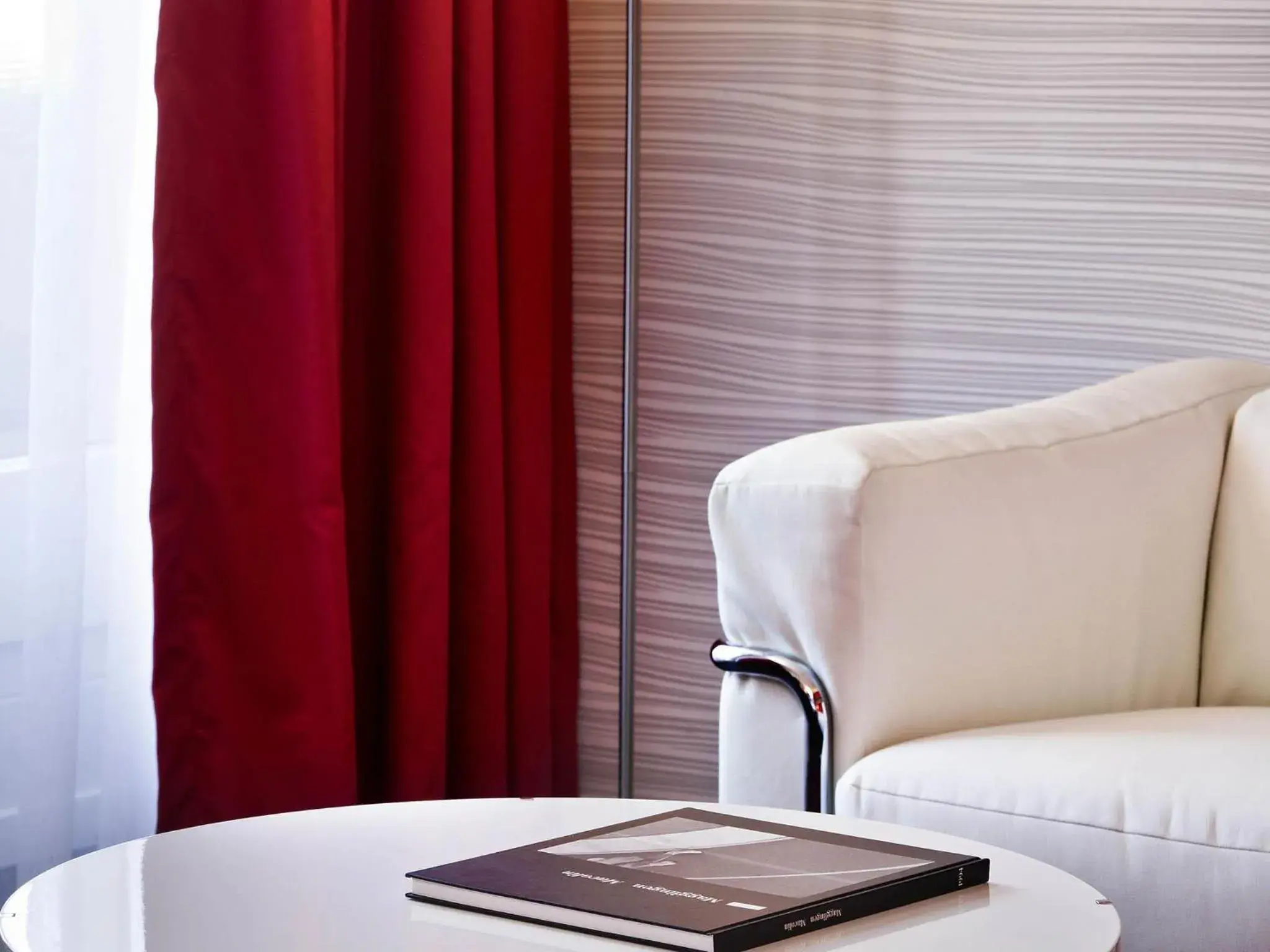 Bedroom in Mercure Biel Bedroom in Mercure Biel