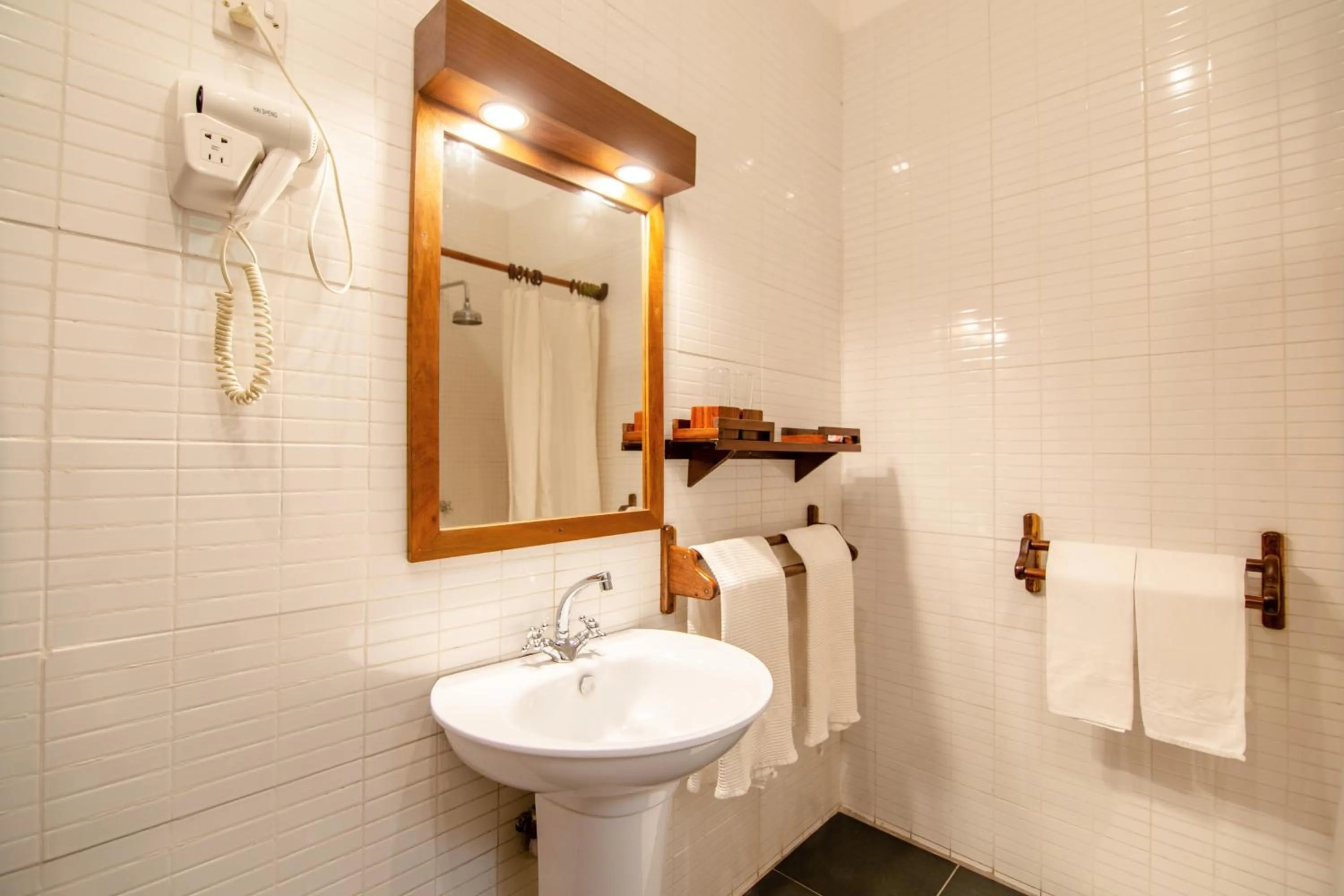 Bathroom in Mediterraneo Boutique Hotel